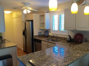 BROADWAY ST LUCIE - Residential