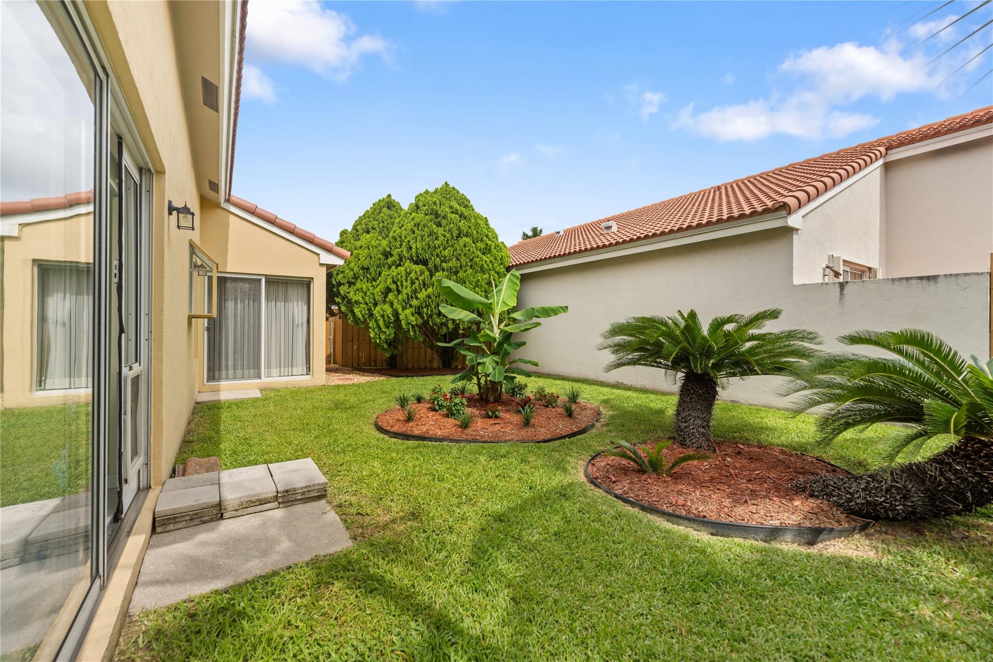 Savannah PUD 4 144-41 B - Residential
