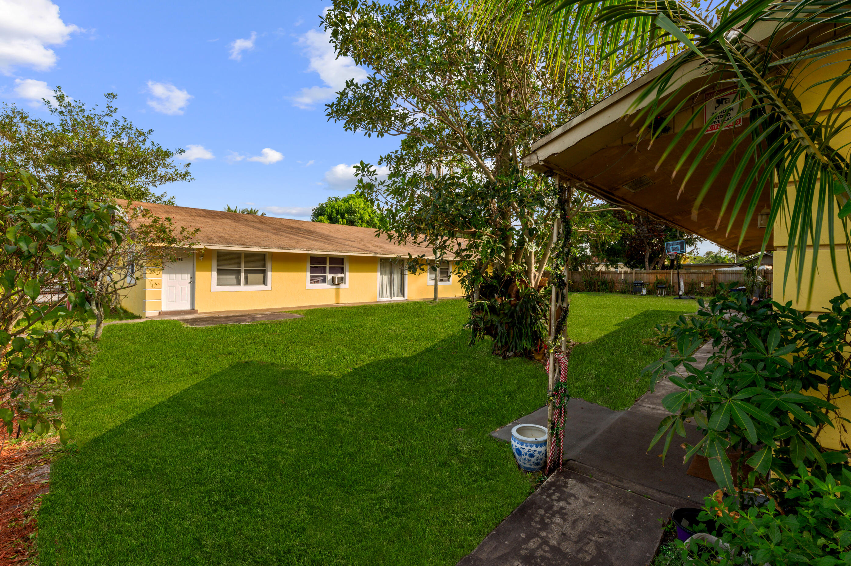 ROYAL PALM ESTATES 3 - Residential Income
