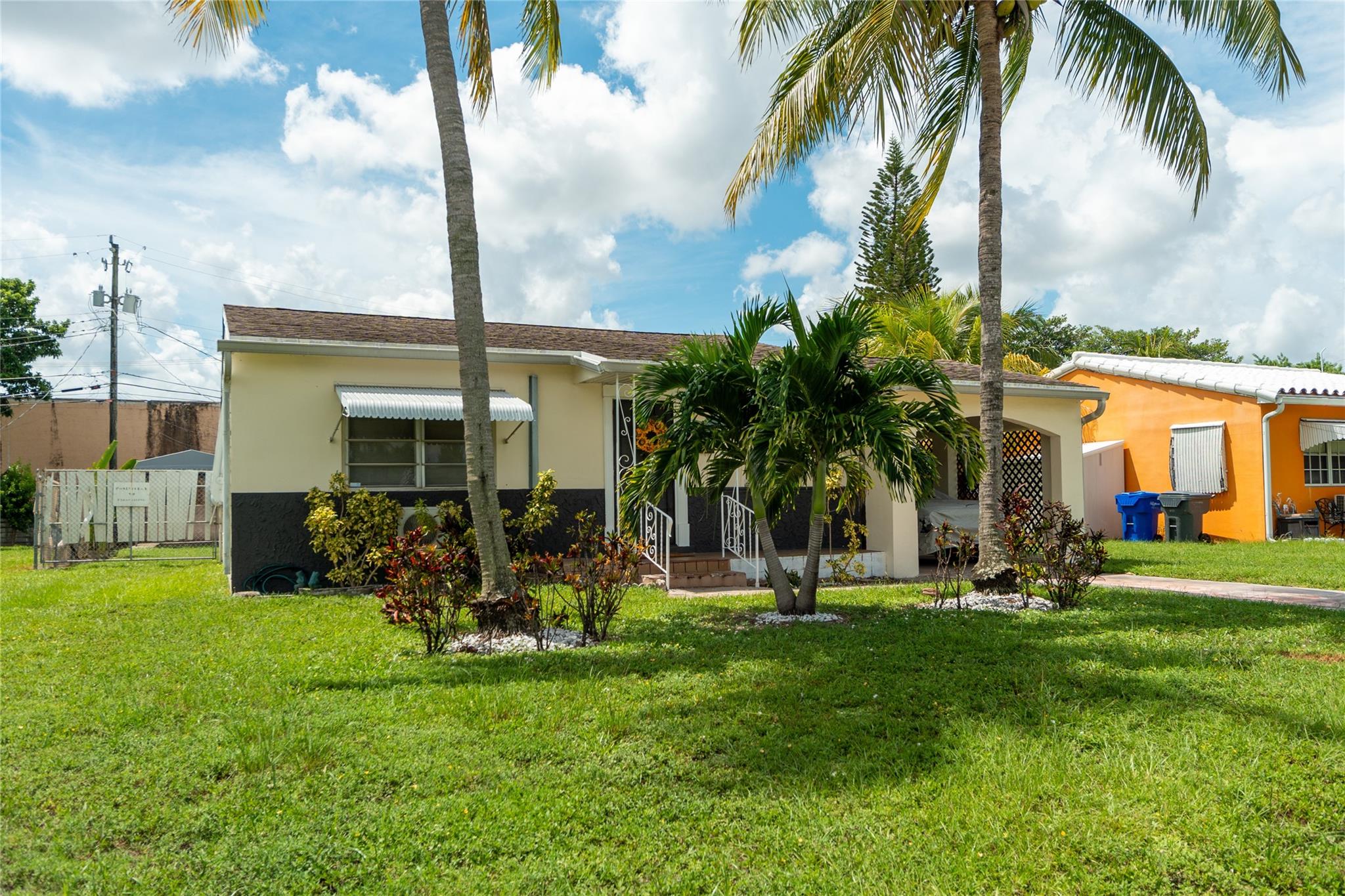 Incredible opportunity in Hollywood! This property offers 4 covered parking areas plus a covered work space, making it a dream for business owners, contractors, or anyone needing room for work vehicles, tools, or extra storage. Location is everything—just minutes to I-95, giving you quick access to Miami, Fort Lauderdale, and the airport, while being only a short trip to the beach, shopping, restaurants, and entertainment. A rare combination of lifestyle and functionality, this property allows you to run your business with ease while still being close to everything South Florida living has to offer. Fletcher Street delivers flexibility, convenience, and unmatched value—don’t miss the chance to secure a property that checks every box for work, play, and investment growth!
