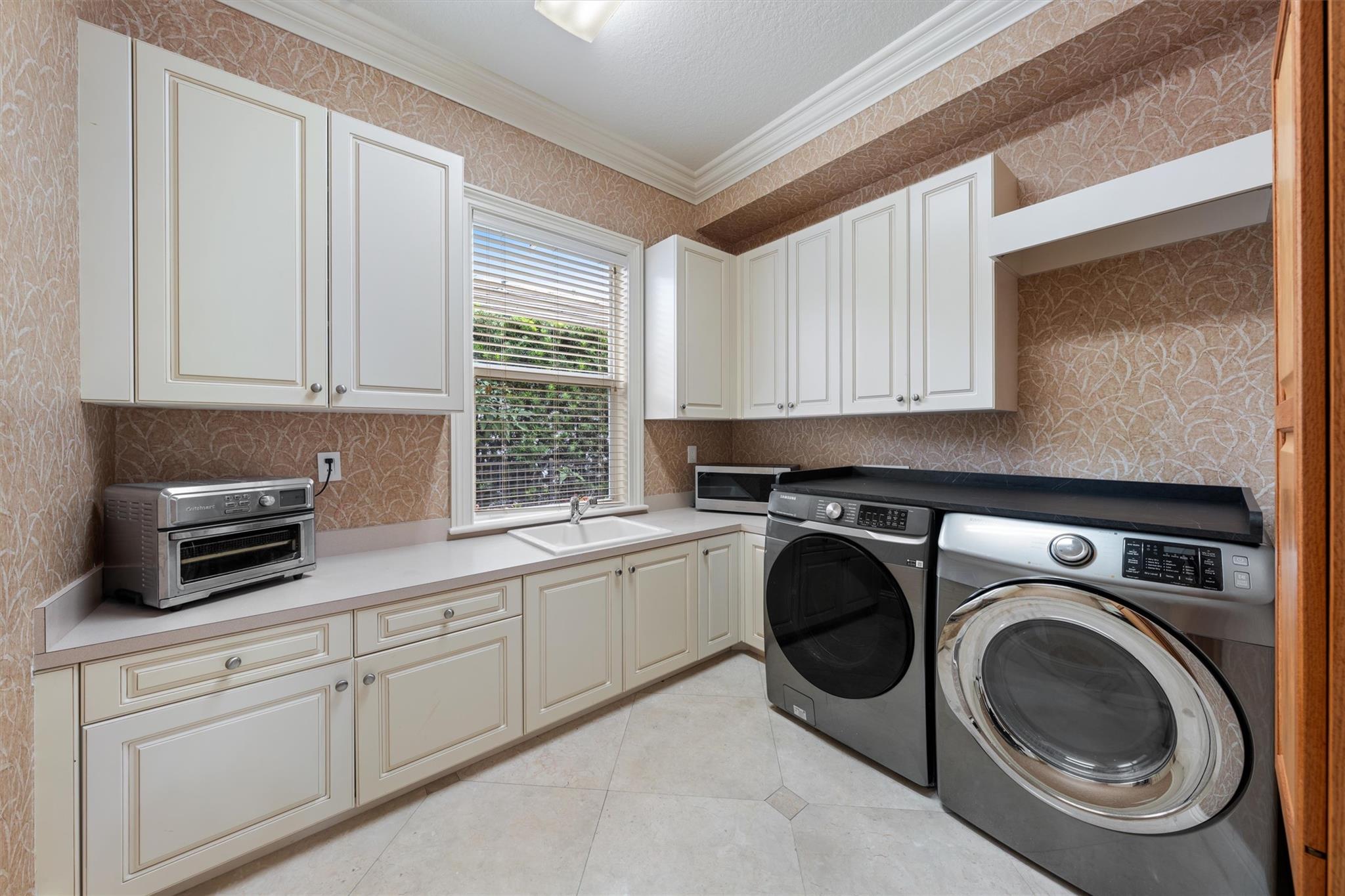 Hawks Landing - Residential