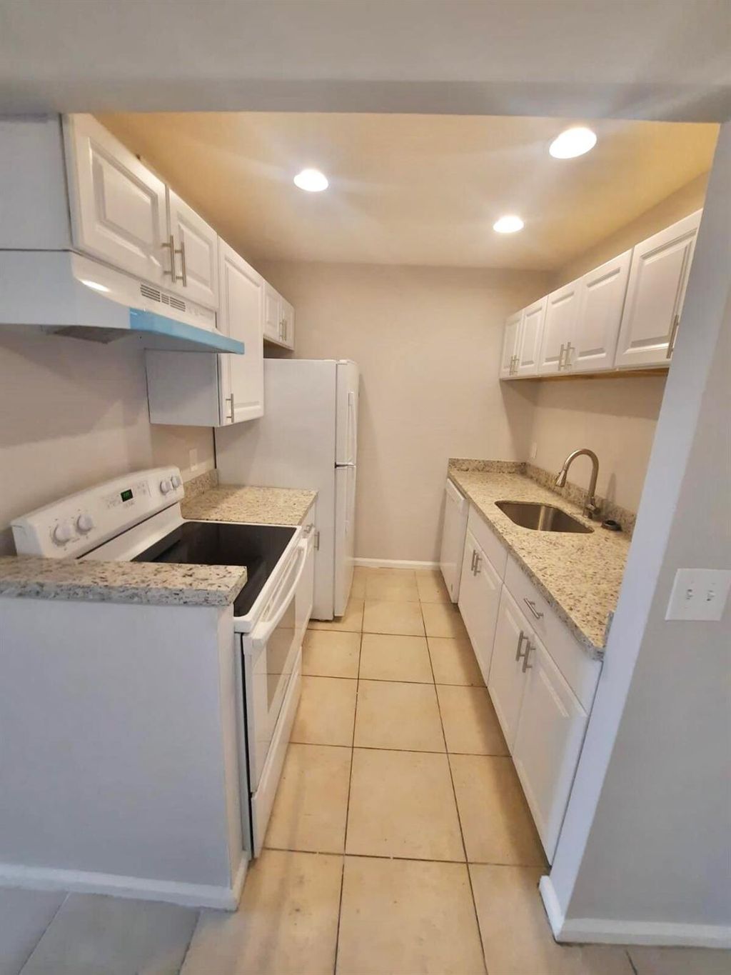 Photo of 1500 N Congress Avenue #B18, West Palm Beach, FL 33401 (MLS # R11050102)