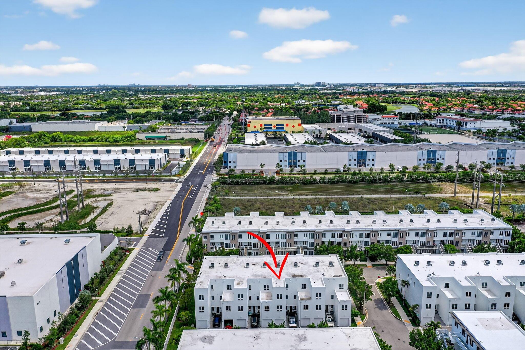 10225 NW 63rd Terrace 205, Doral, FL, 33178/$679,000 1 10225 NW 63rd Terrace 205