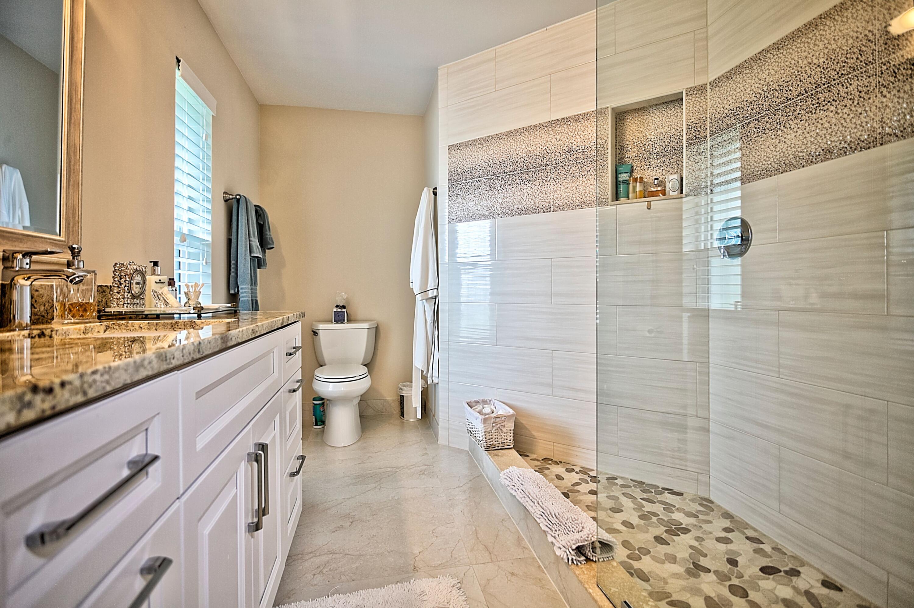 ATLANTIS 8 CITY OF - Residential