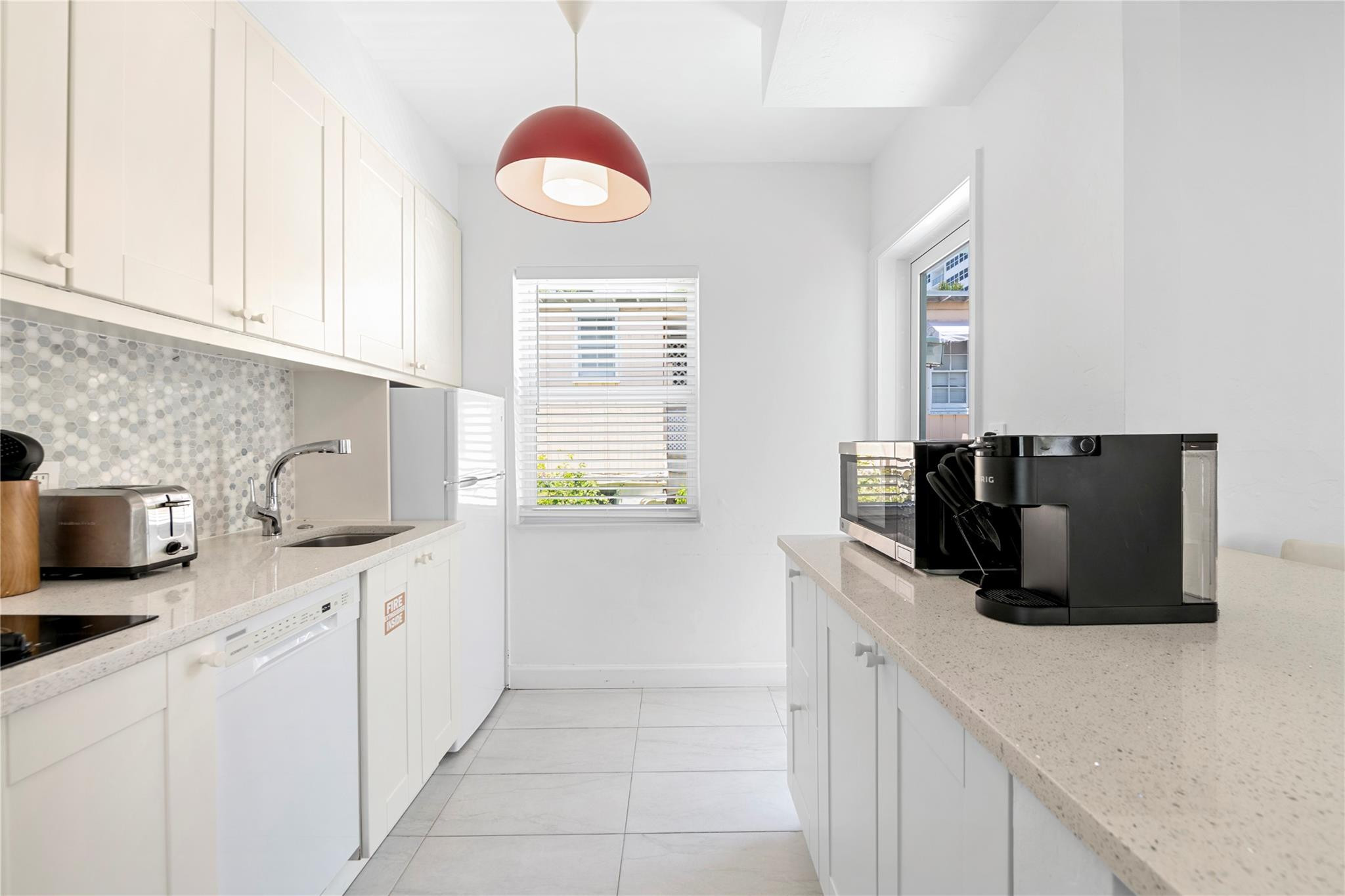 Breakers Seville Co-Op - Residential Lease