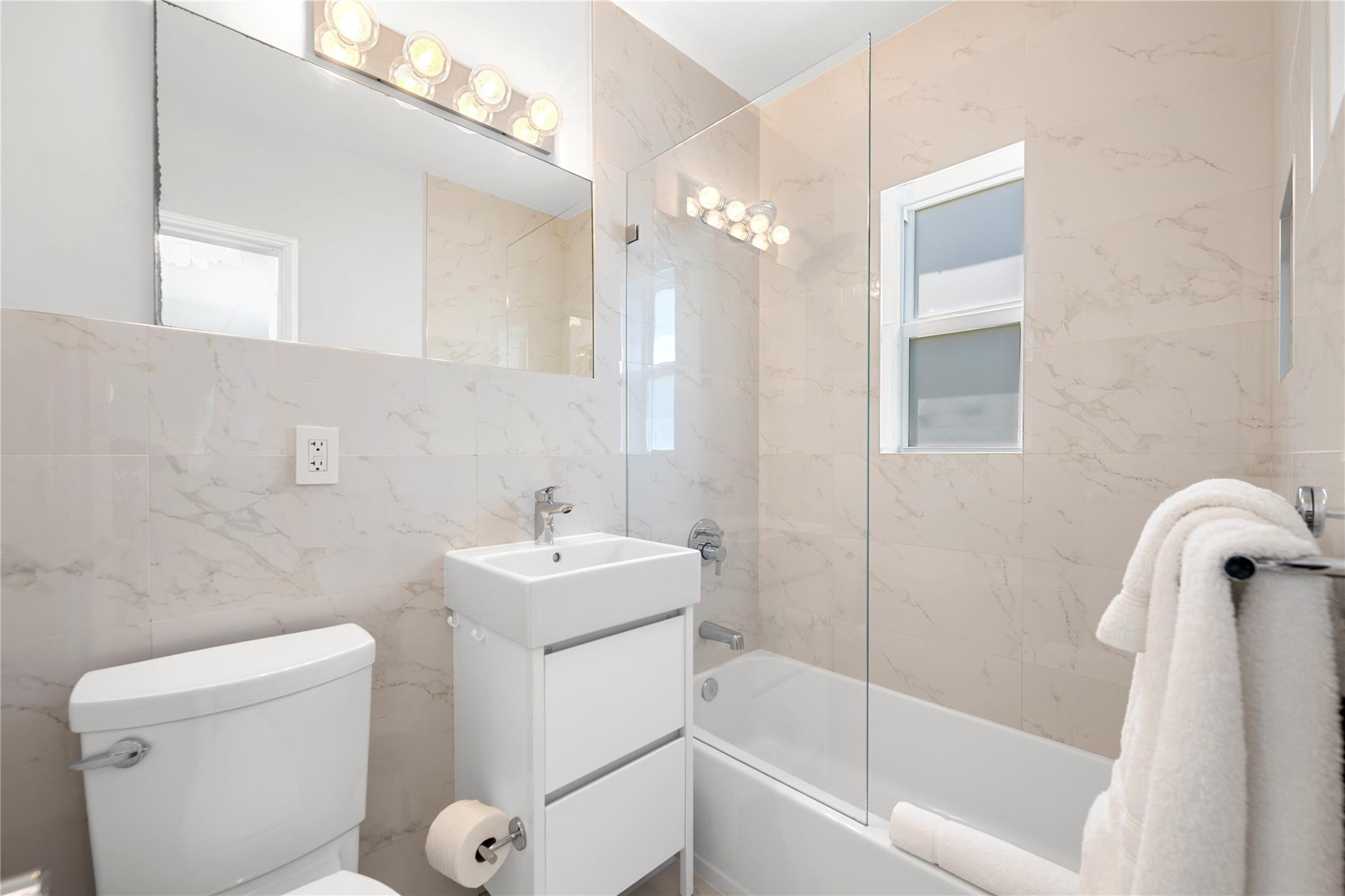 Breakers Seville Co-Op - Residential Lease