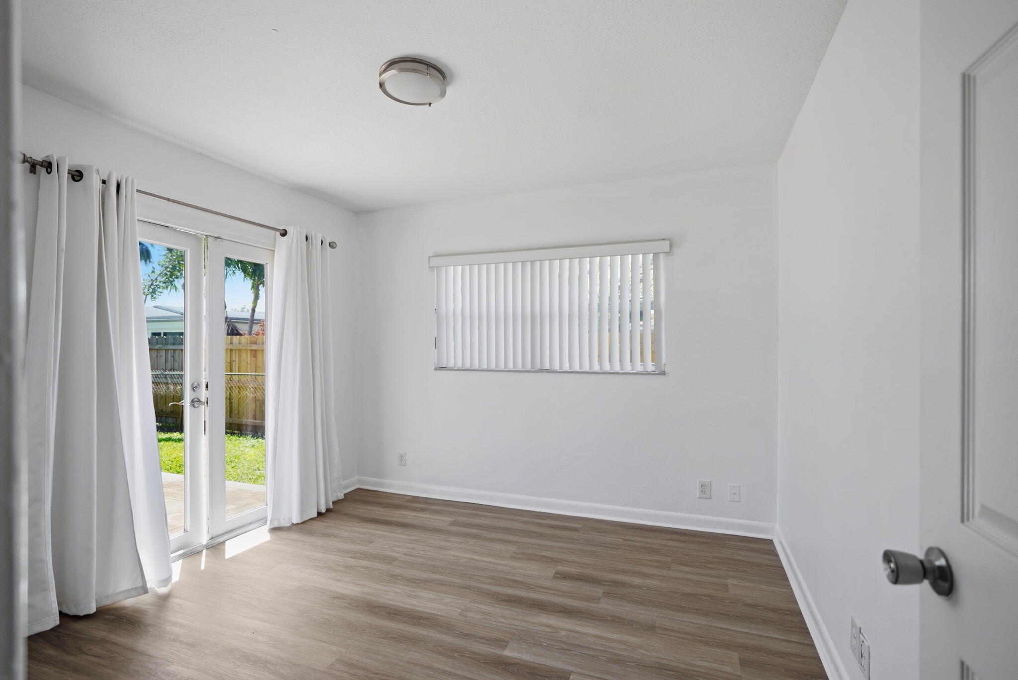 NORTH ANDREWS GARDENS 2ND ADD - Residential