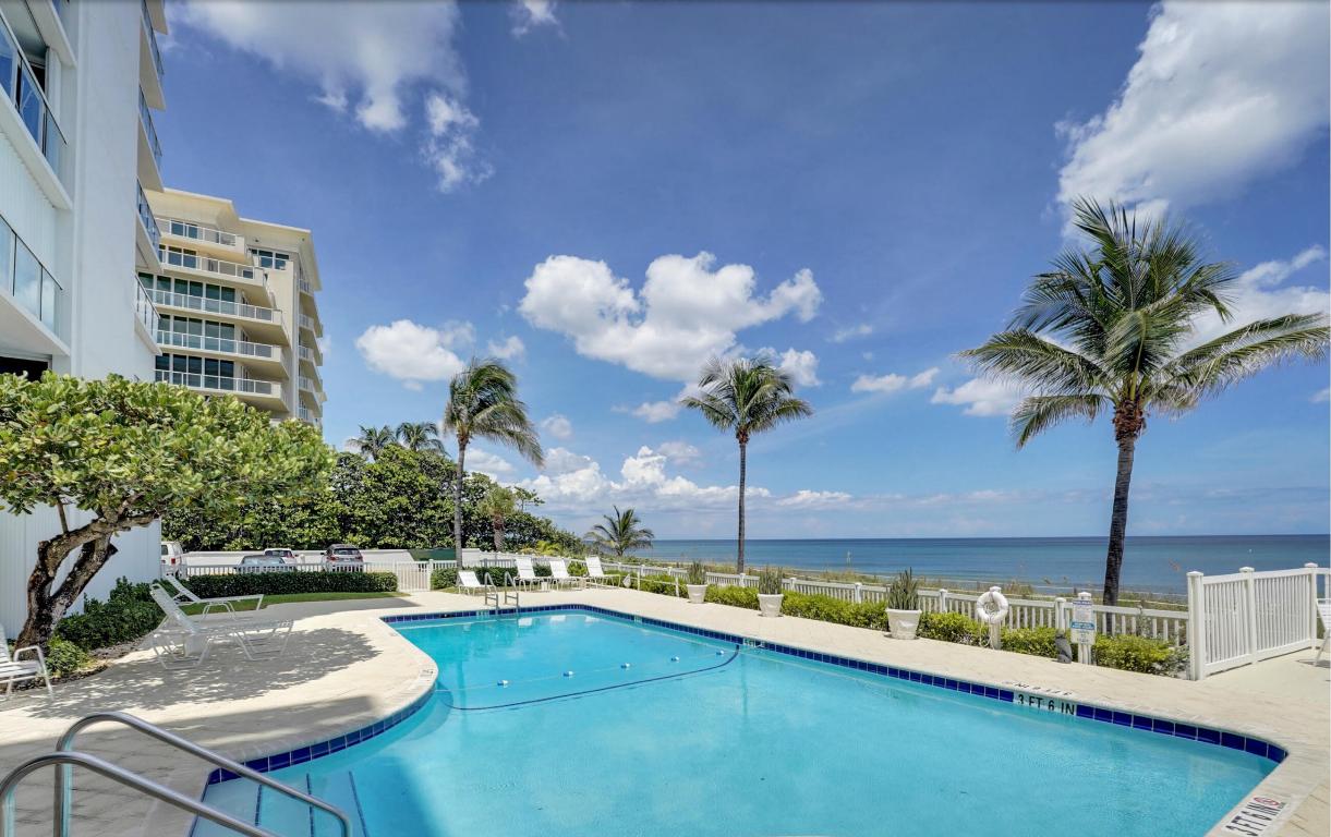 DIAMONDHEAD CONDO - Residential
