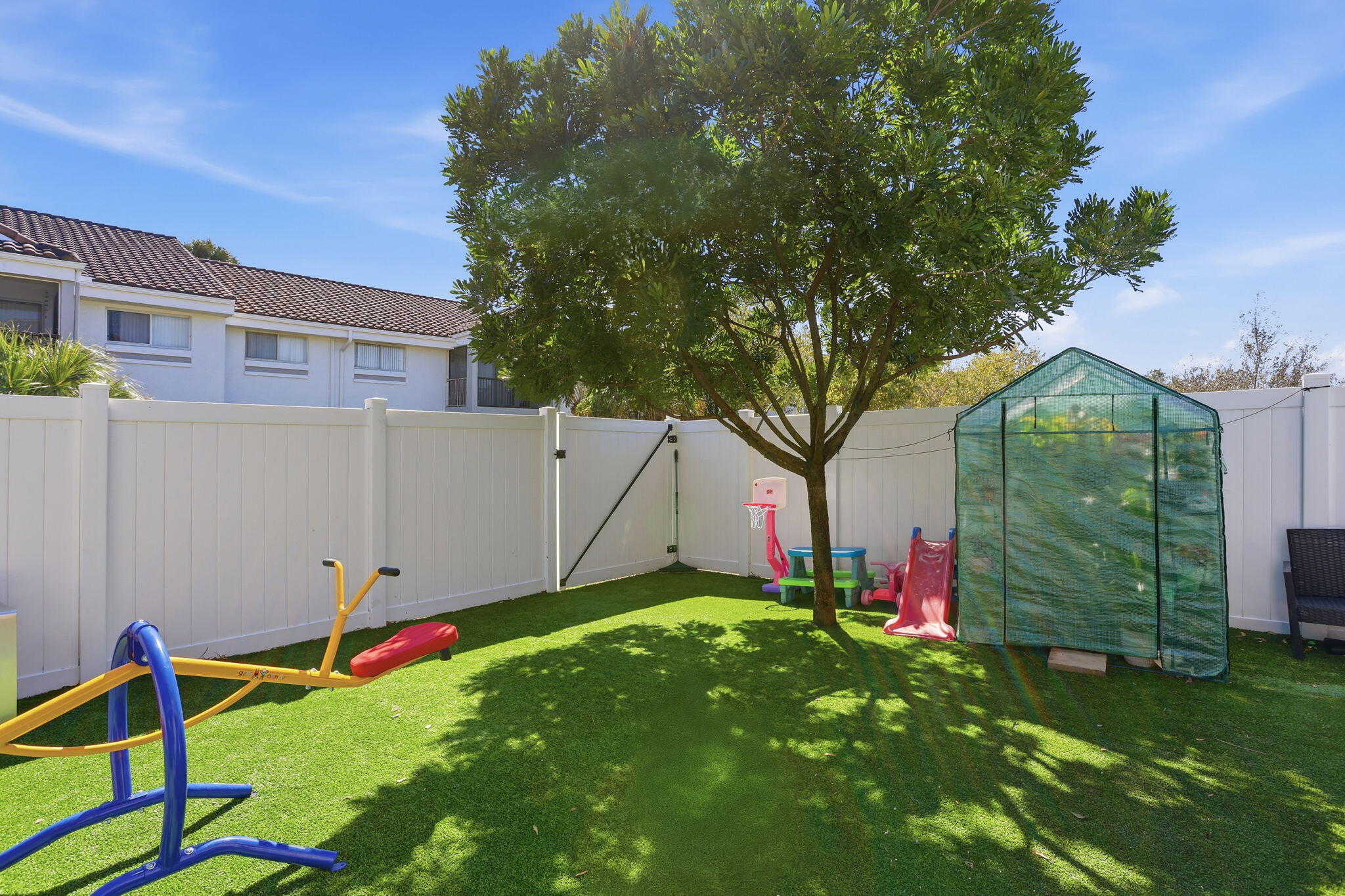 RESIDENCES AT PALM AIRE - Residential