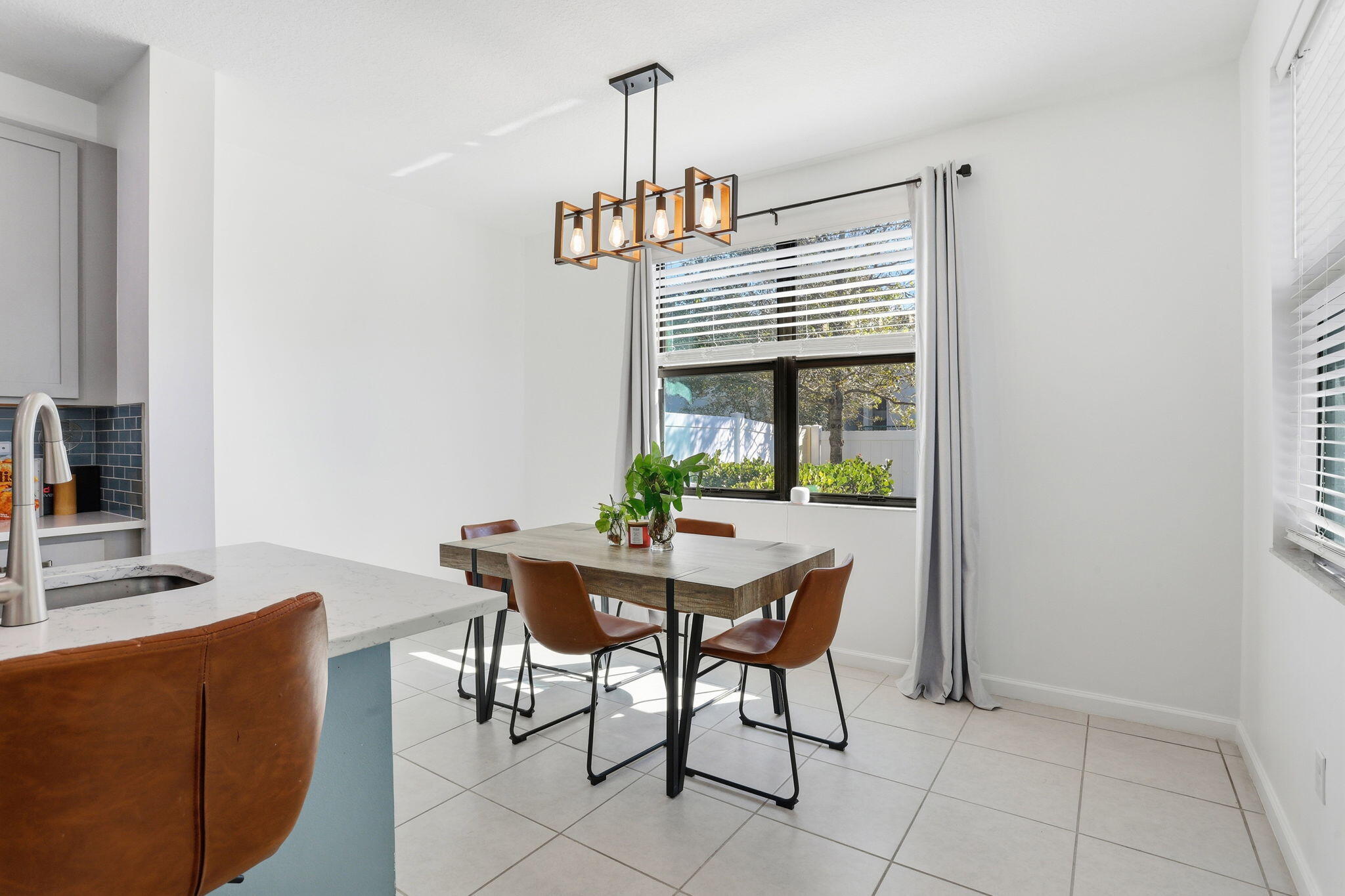 RESIDENCES AT PALM AIRE - Residential