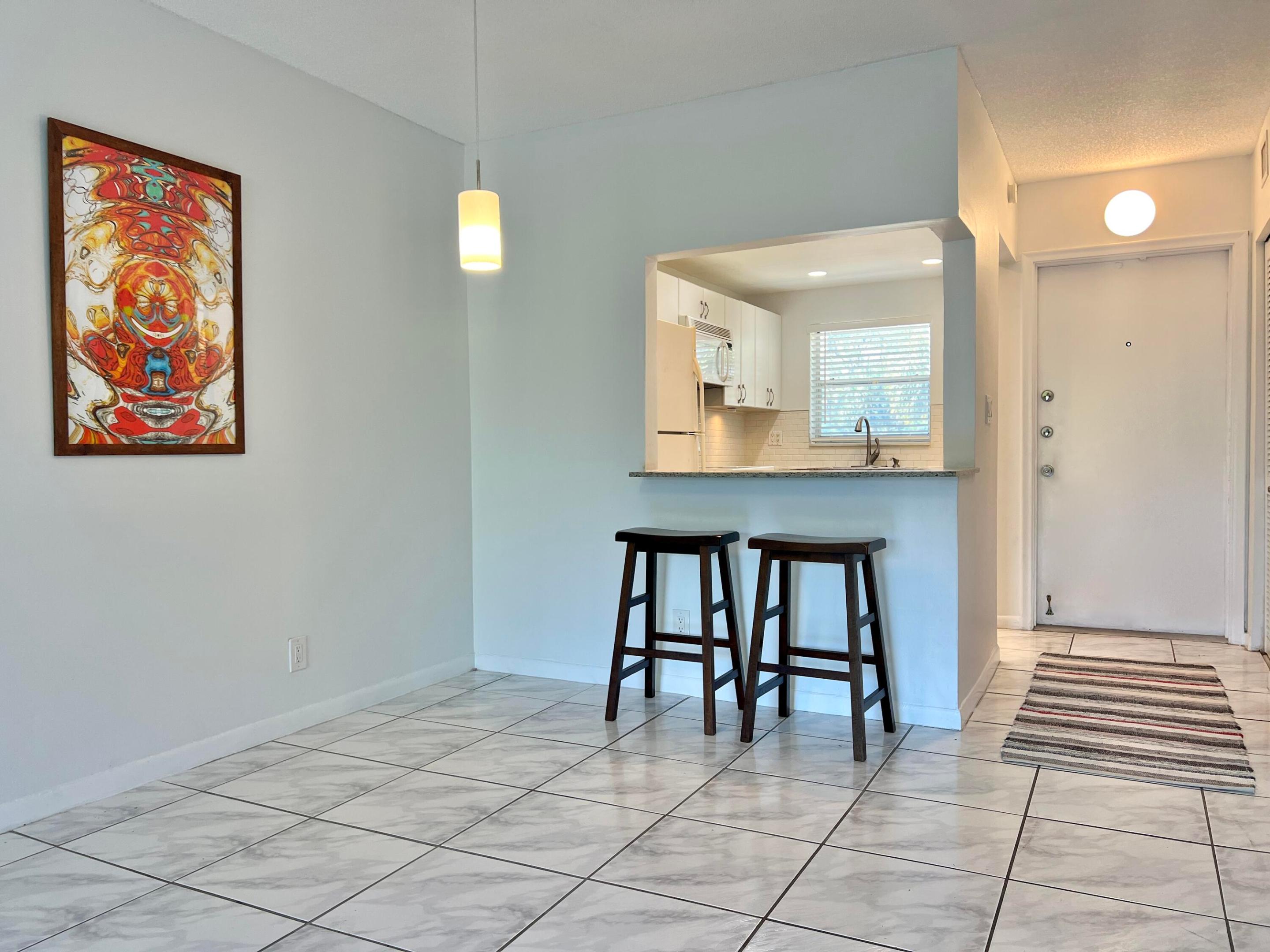 1785 N Andrews Square 202e