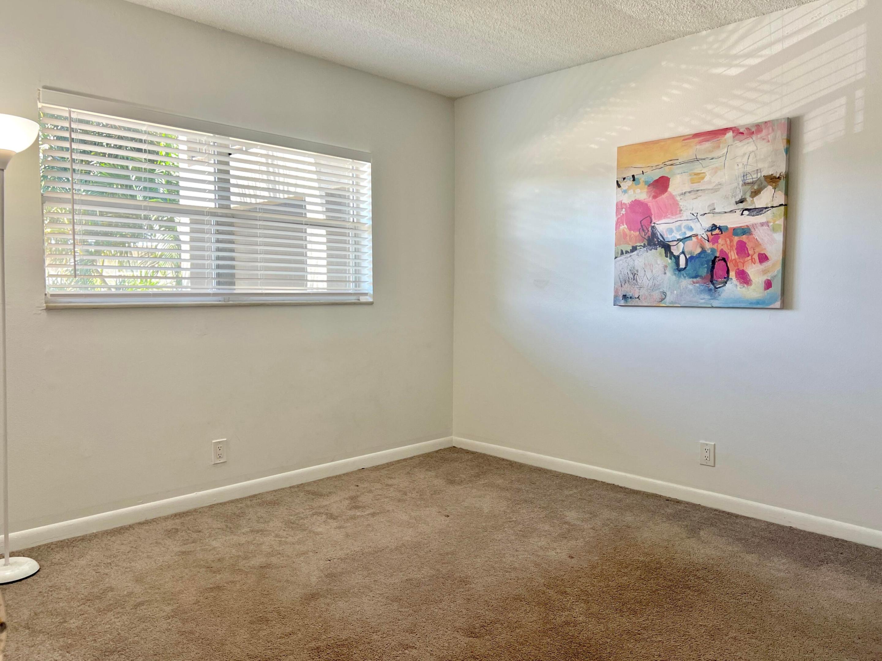 HIDDEN HARBOR CONDOMINIUM - Residential