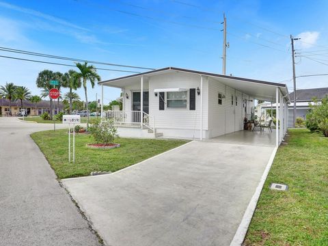 A home in Davie