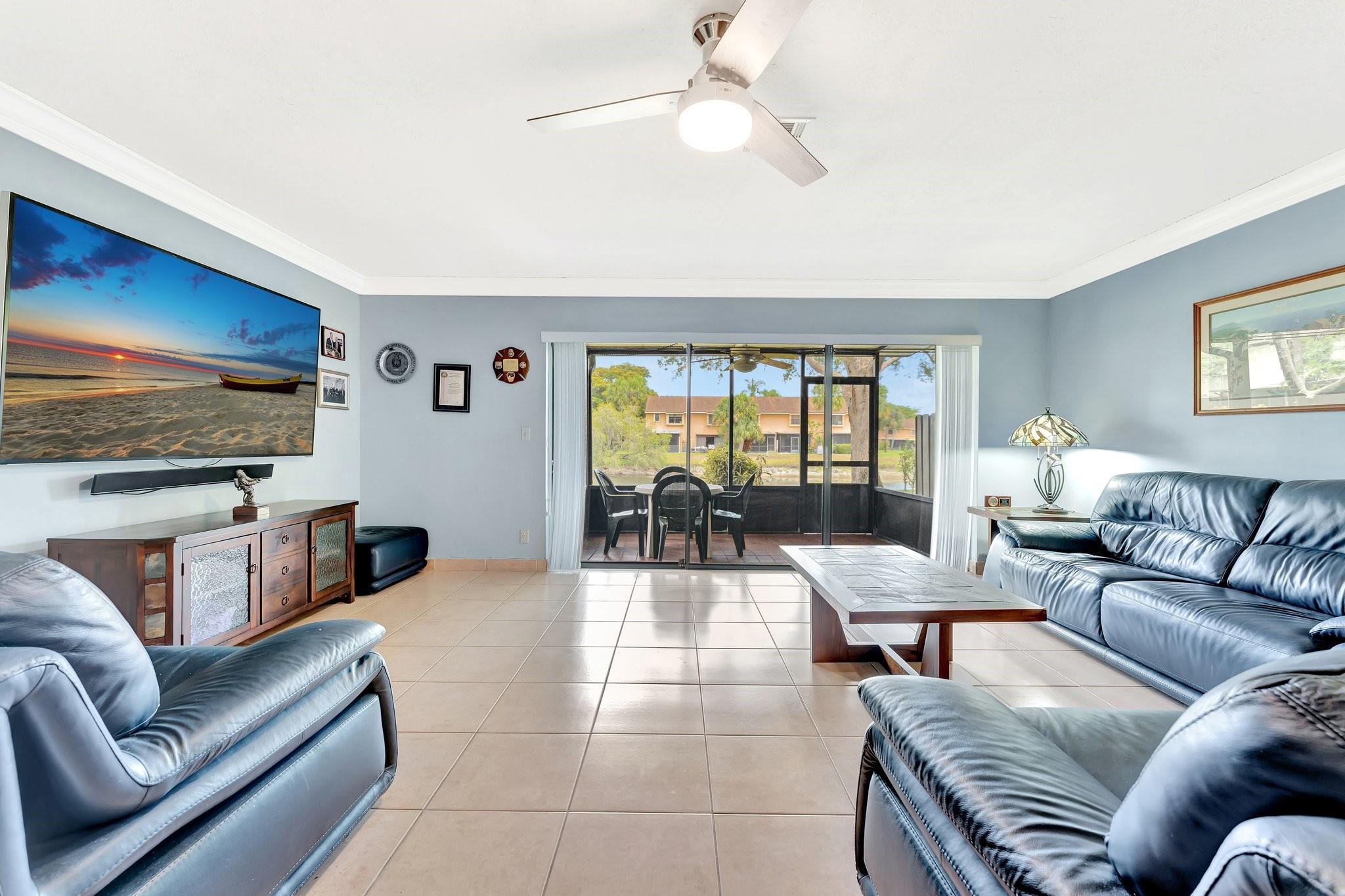 GOLDEN RAINTREE VI - Residential
