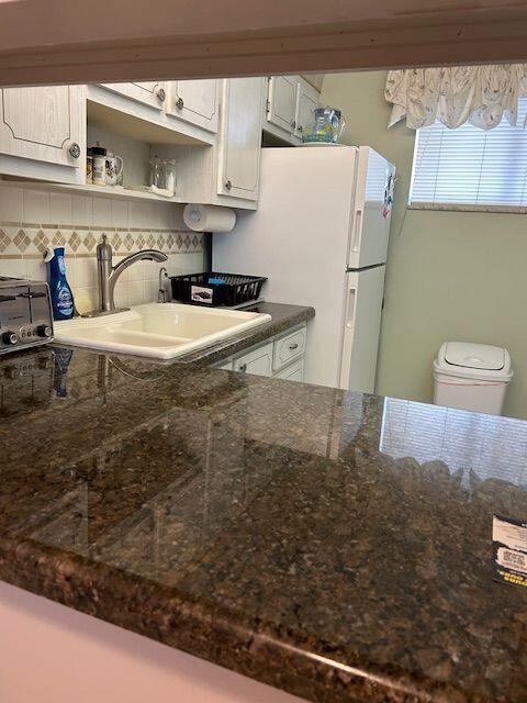 LAKE CLARKE GARDENS CONDO - Residential Lease