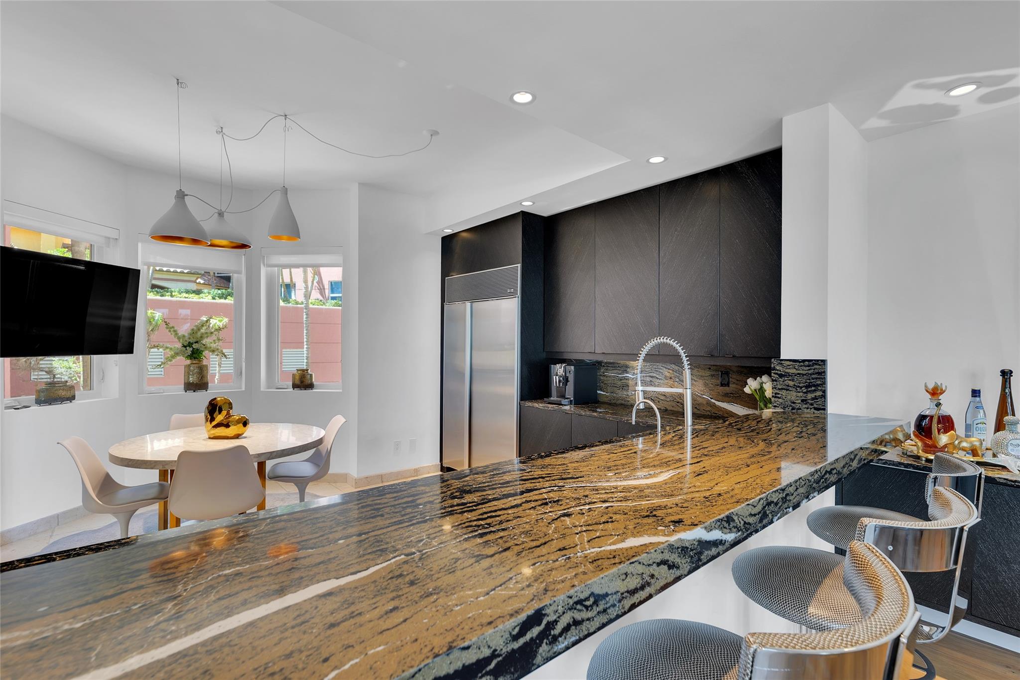 The Palms Townhouse Condo - Residential