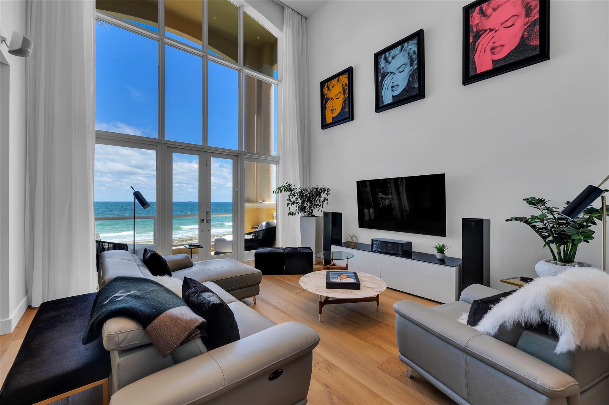 The Palms Townhouse Condo - Residential