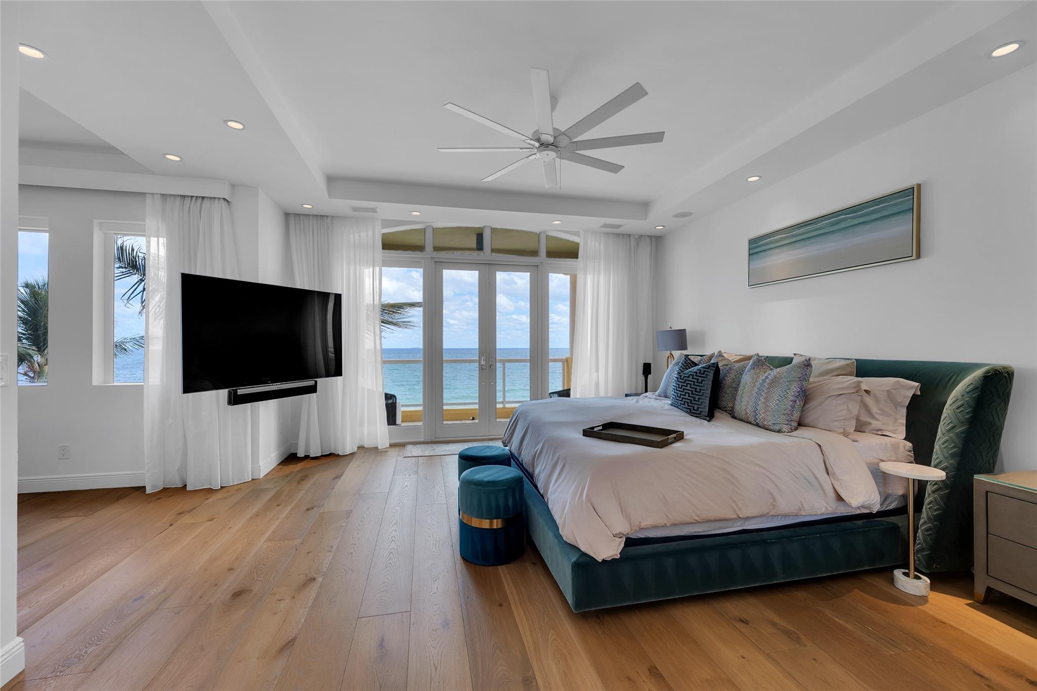 The Palms Townhouse Condo - Residential