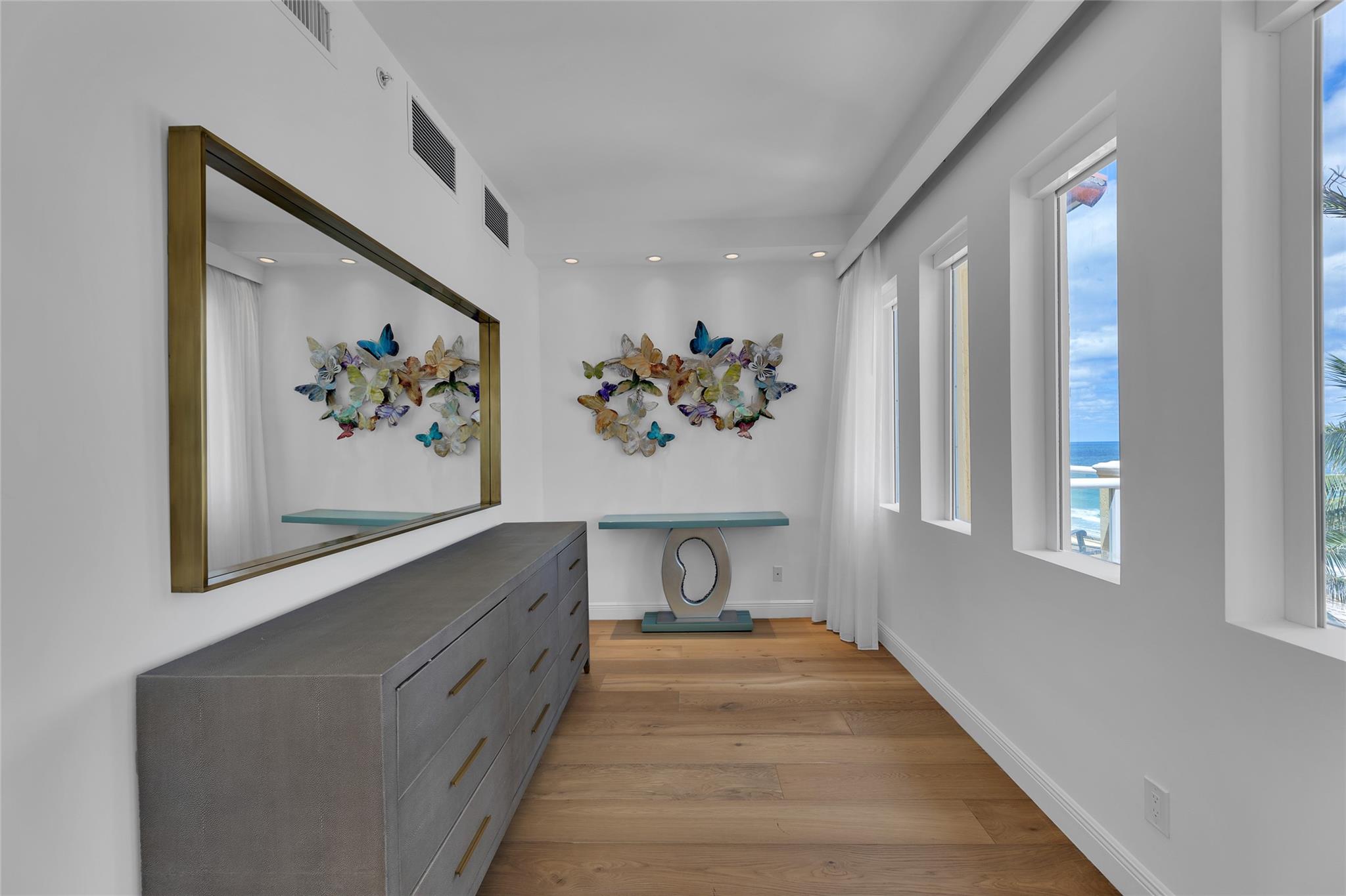 The Palms Townhouse Condo - Residential