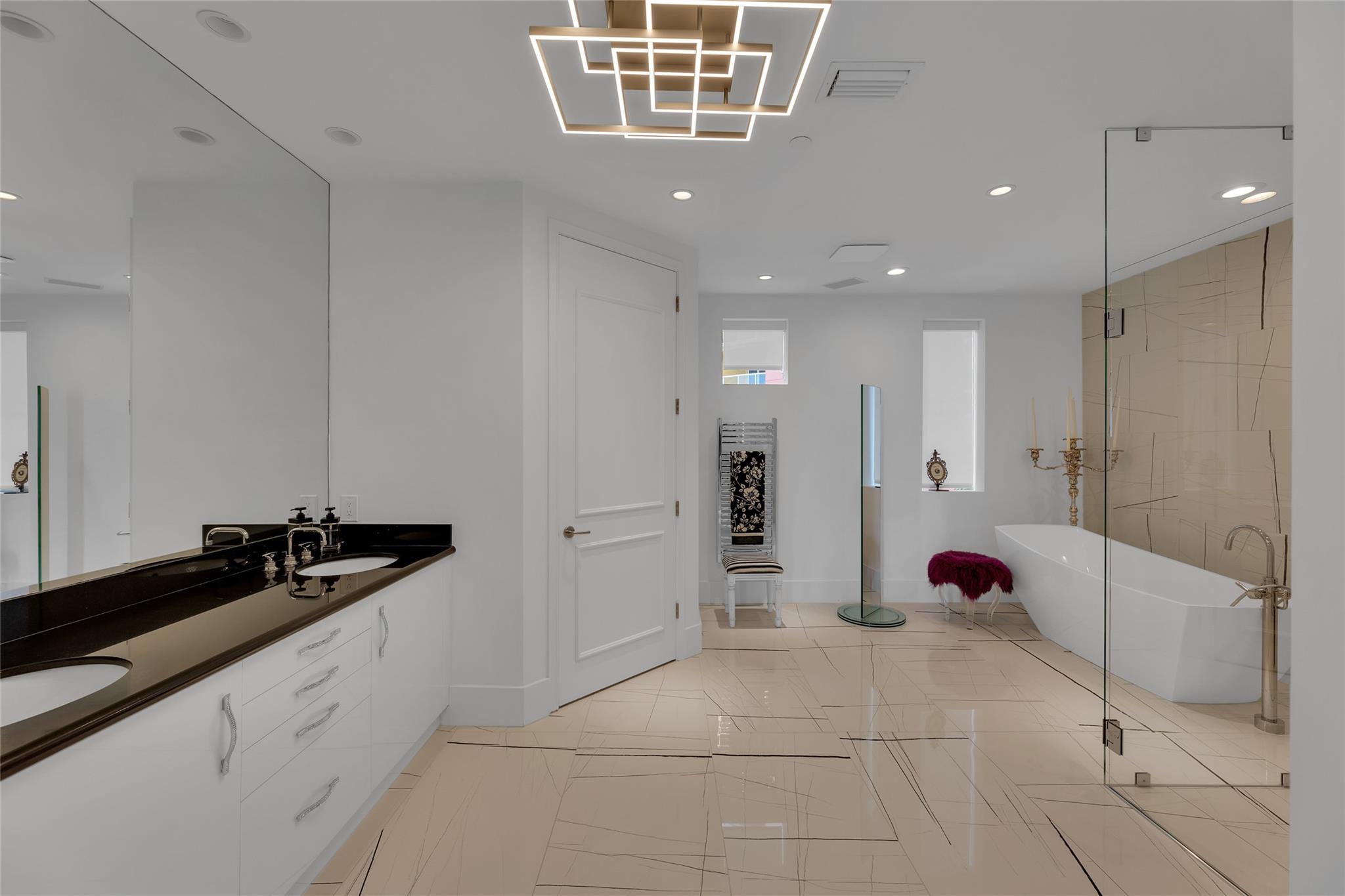 The Palms Townhouse Condo - Residential