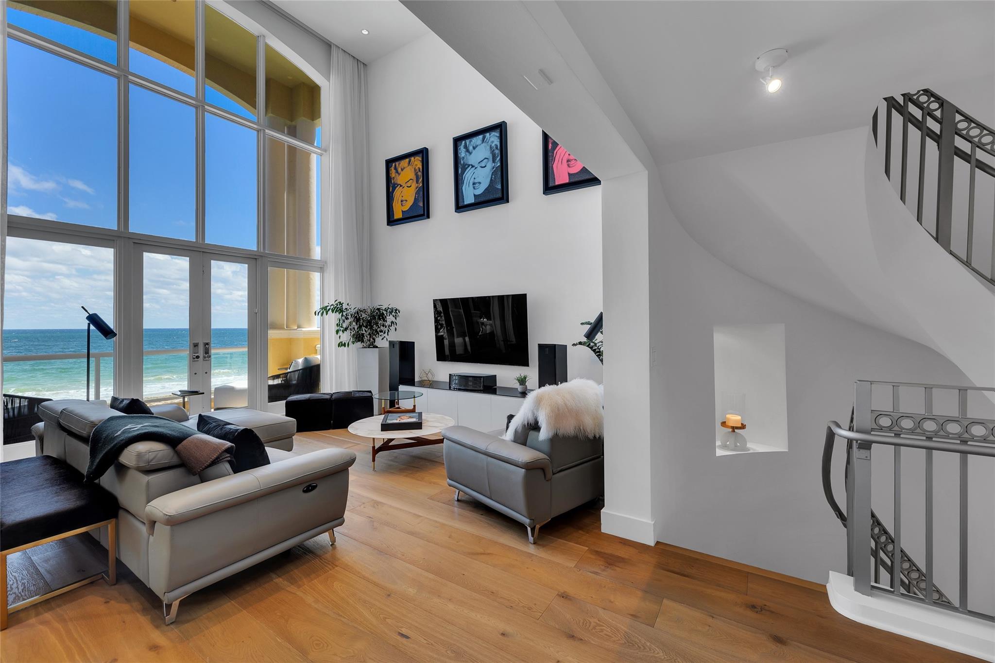 The Palms Townhouse Condo - Residential