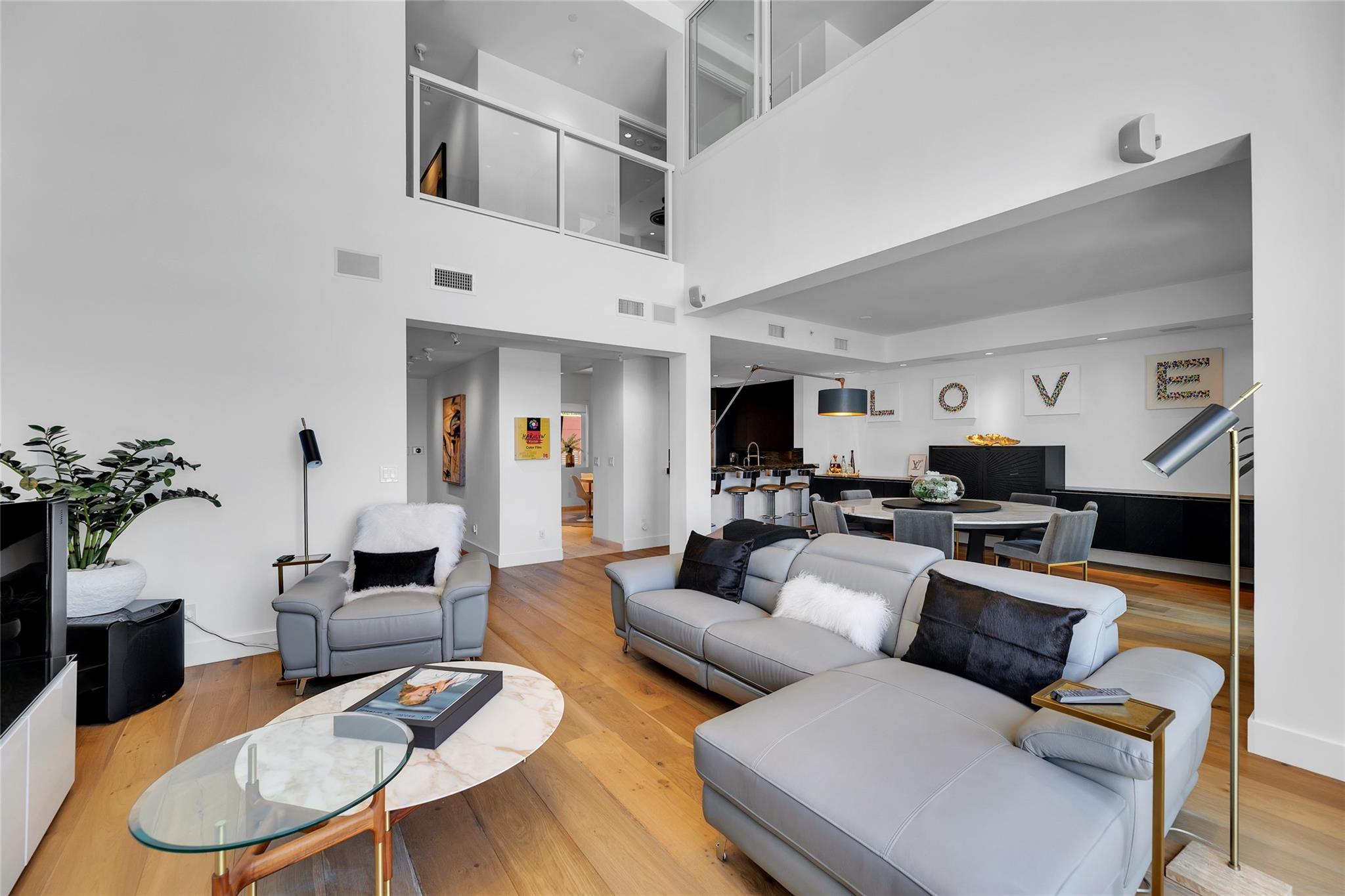 The Palms Townhouse Condo - Residential