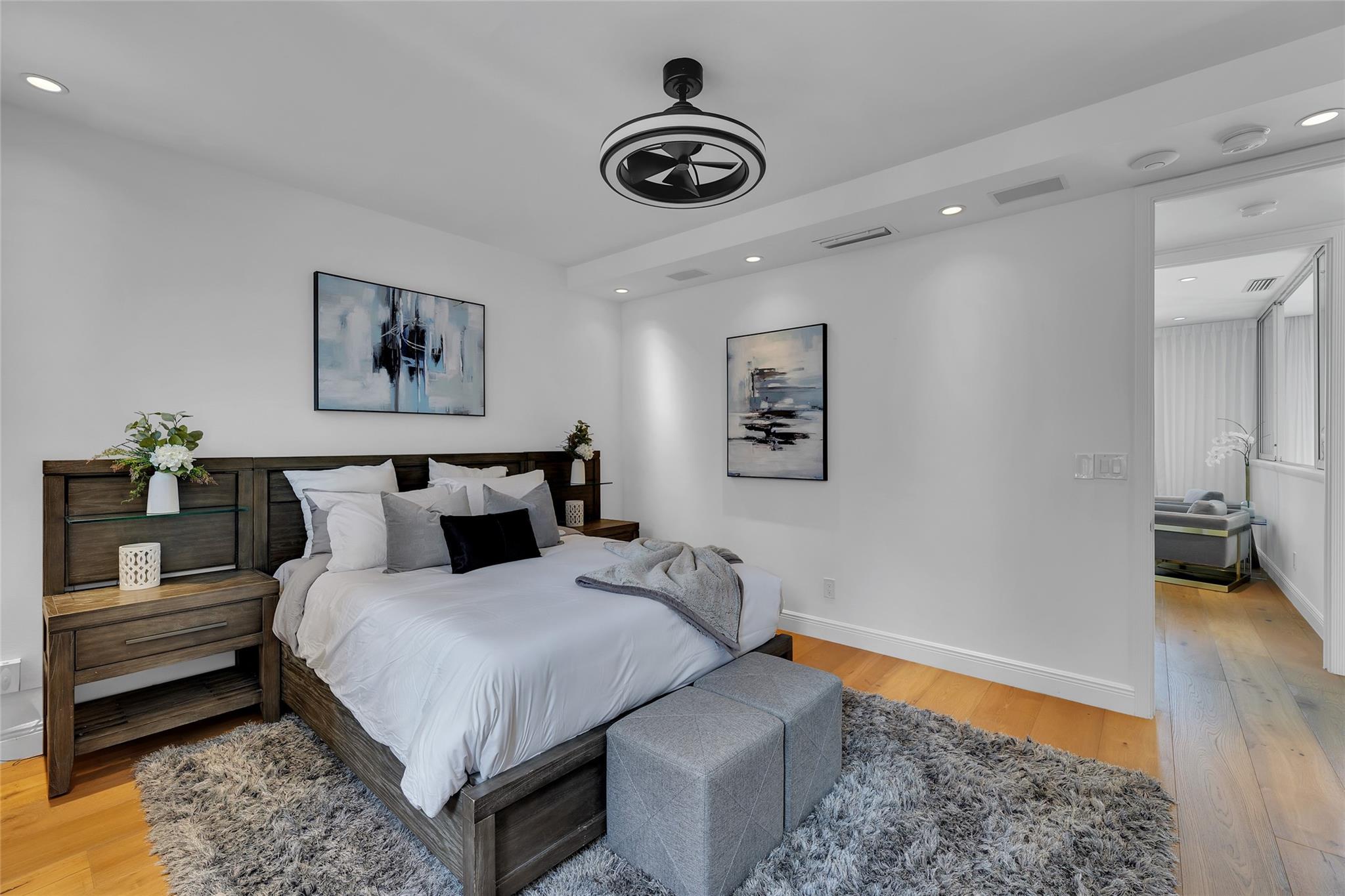 The Palms Townhouse Condo - Residential