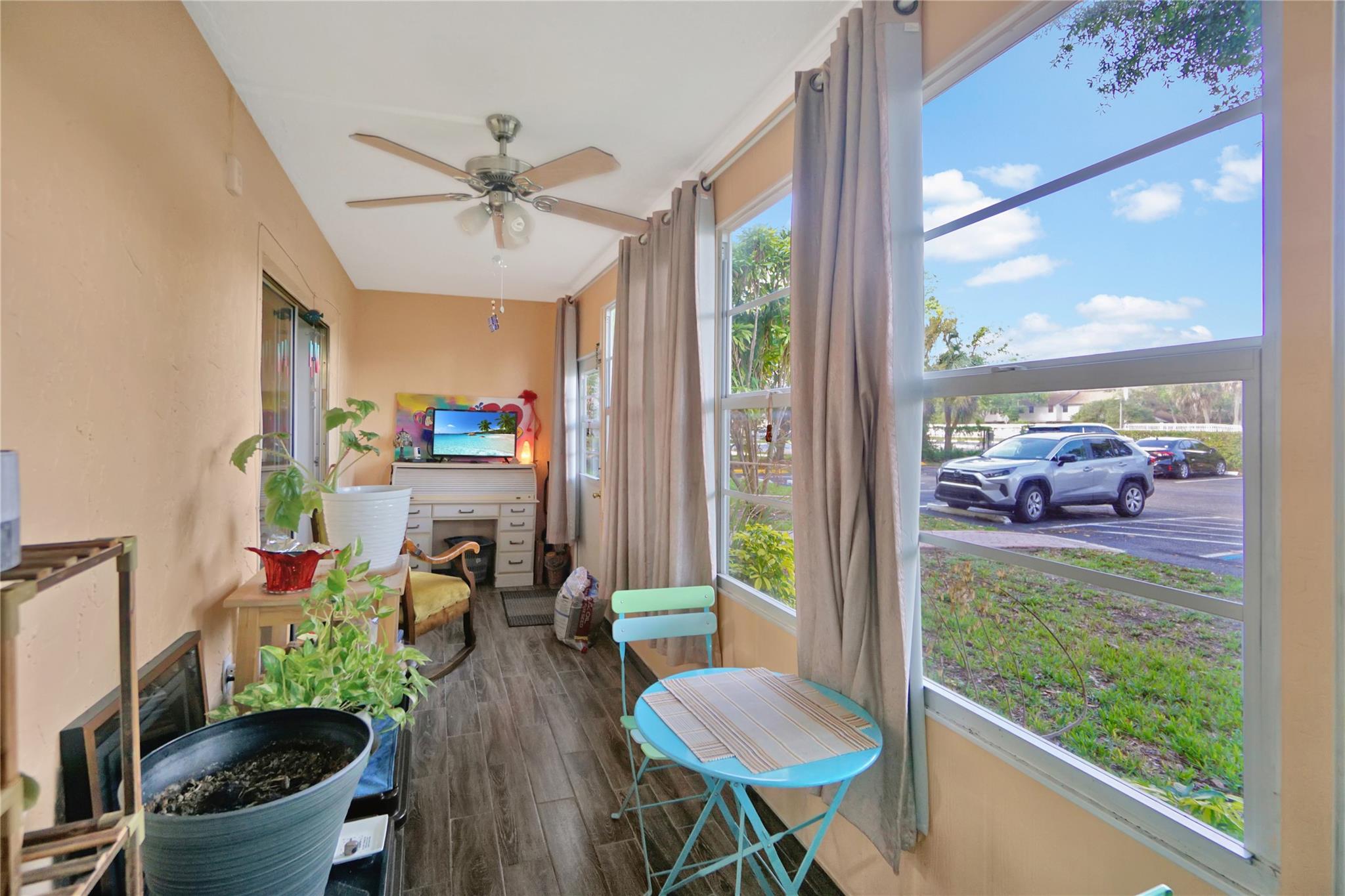 SABAL PALM - Residential
