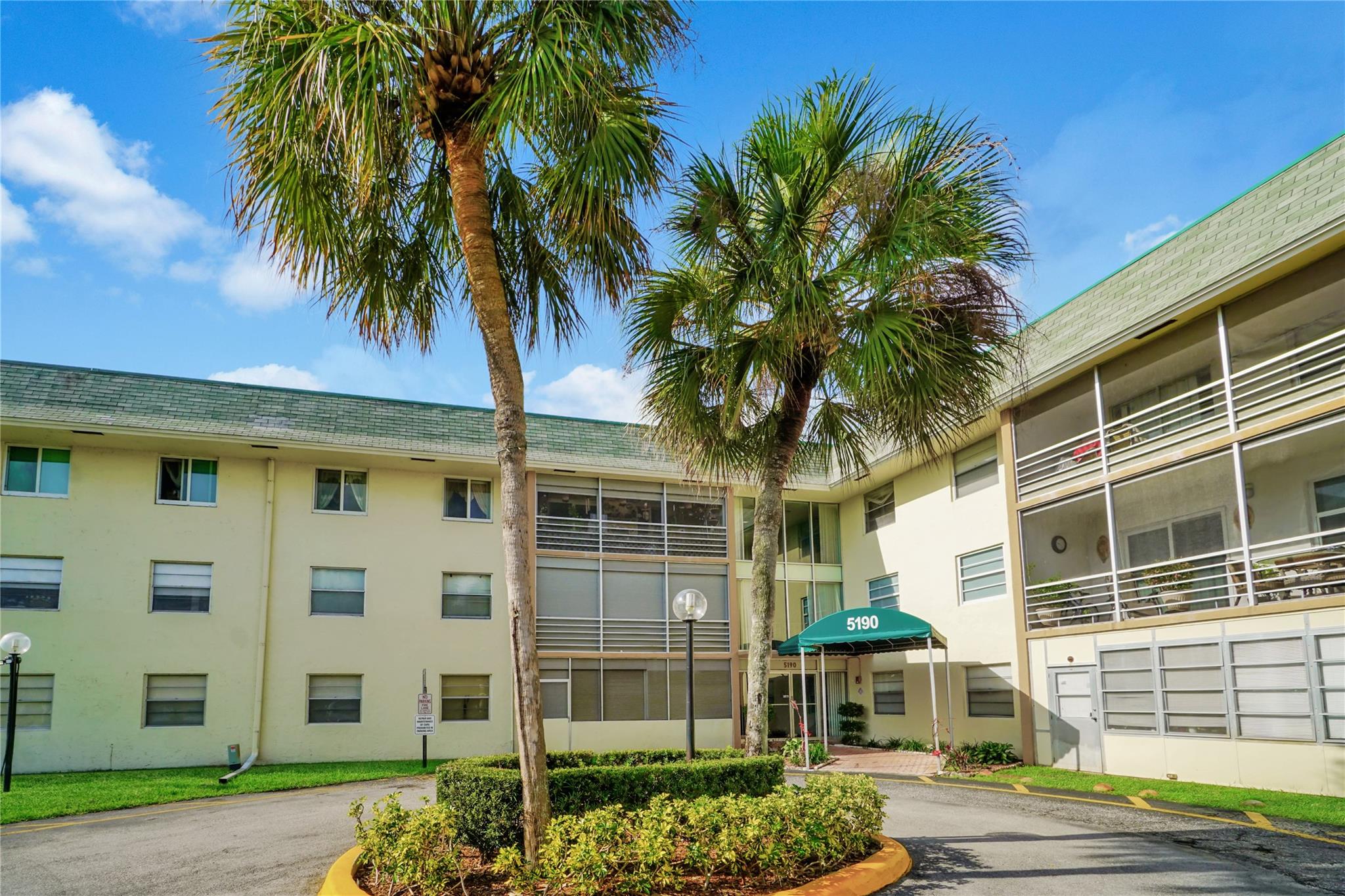***SELLER WILL PAY OFF ALL ASSESSMENTS AT CLOSING*** Beautifully Updated Efficiency Condo in a Prime 55+ Community! Charming corner unit offers both style & convenience, featuring wood & tile flooring, newer A/C, & newer tankless water heater. Renovated kitchen includes granite countertops, built-ins, & space-saving built-in Murphy bed that stays with the unit. Spacious walk-in closet adds great storage, along with an additional storage room on the property. Enjoy relaxing in the enclosed porch or take advantage of easy access to the laundry room located just across the hall. Parking conveniently located right in front of the unit. Extremely low HOA fees & Reserves in place. No pets and no leasing allowed. Close proximity to restaurants, I-595, the Turnpike, shopping, & entertainment