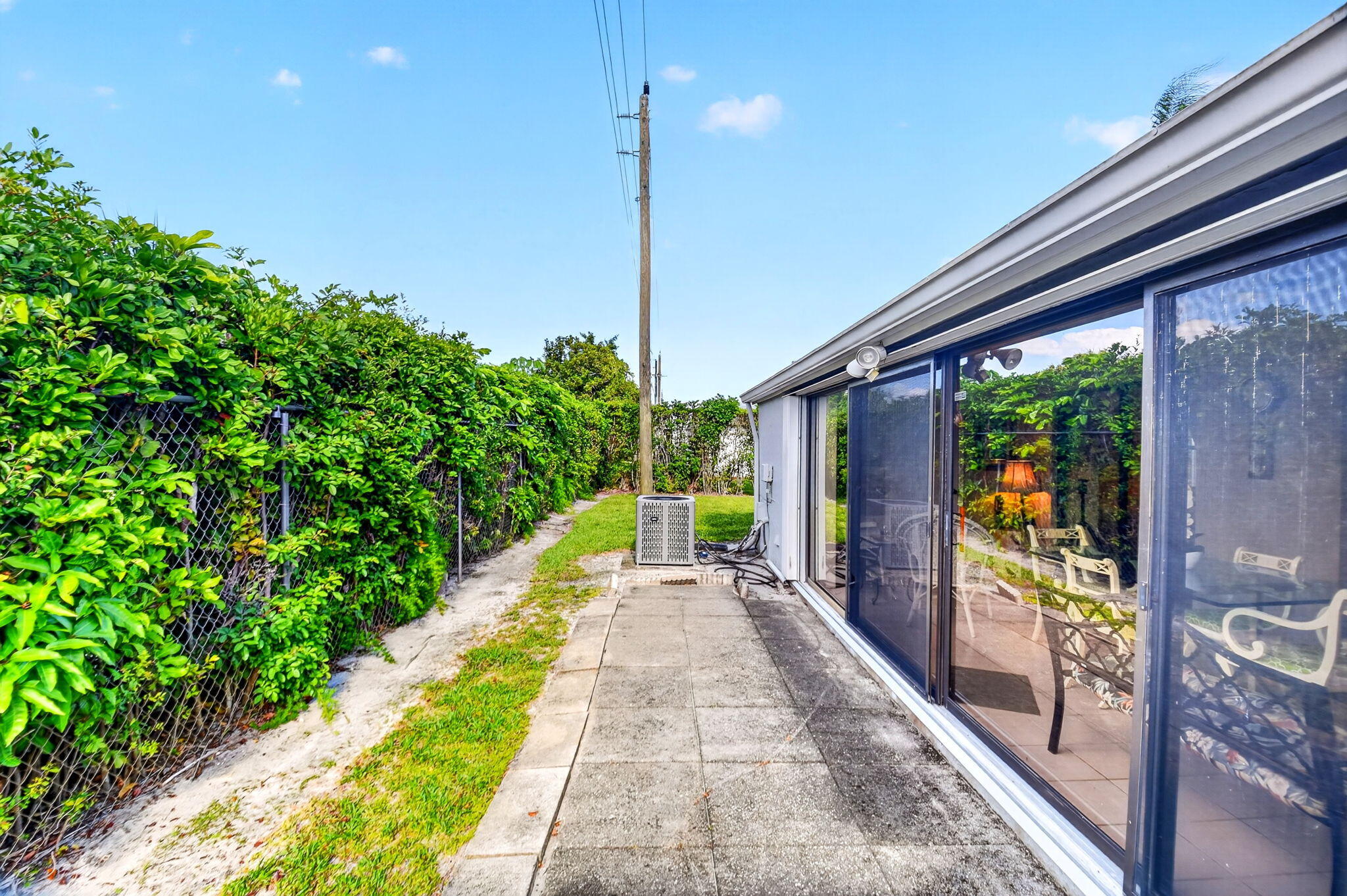 ARBOURS OF THE PALM BEACHES CONDO - Residential