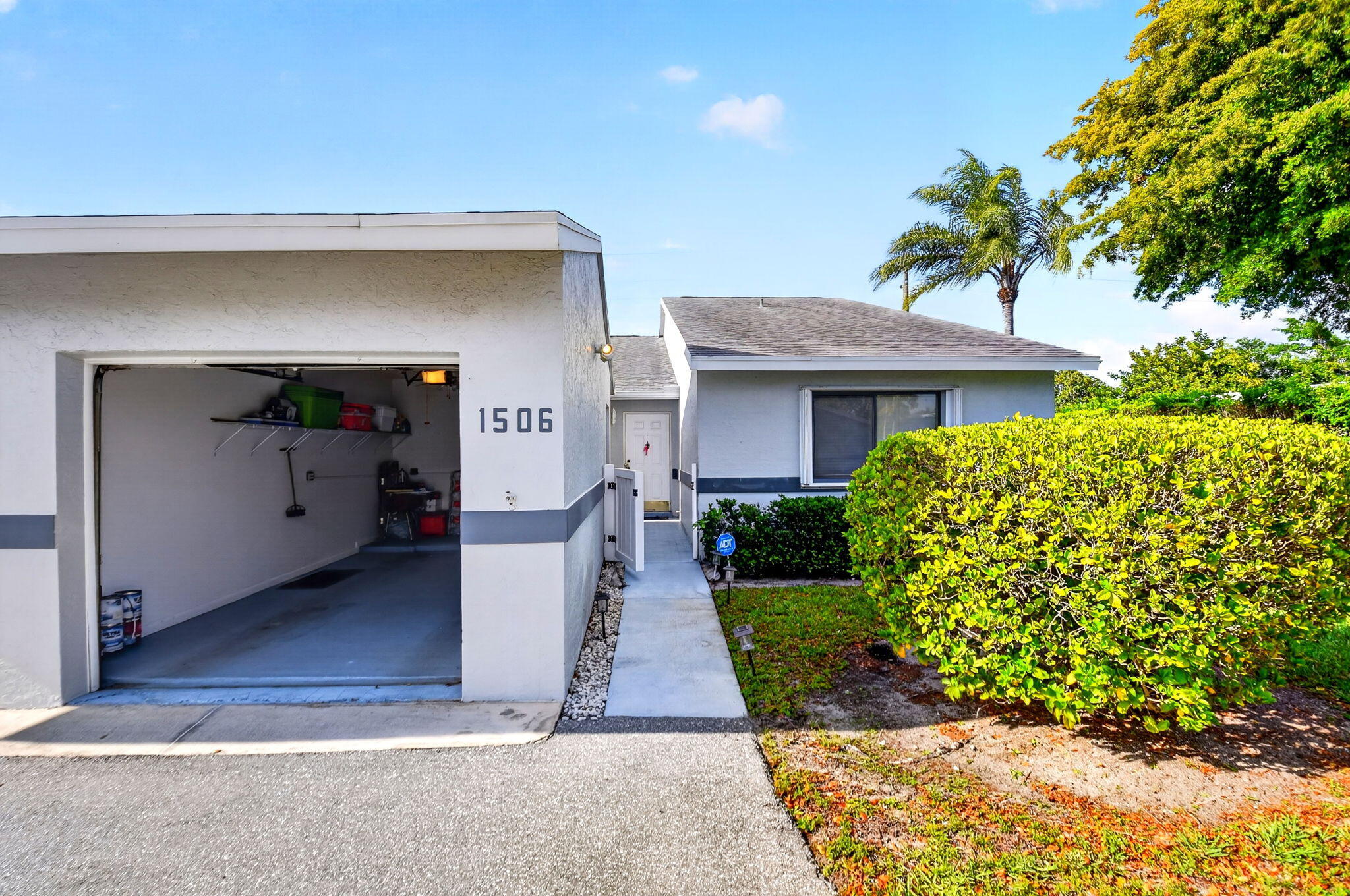 ARBOURS OF THE PALM BEACHES CONDO - Residential