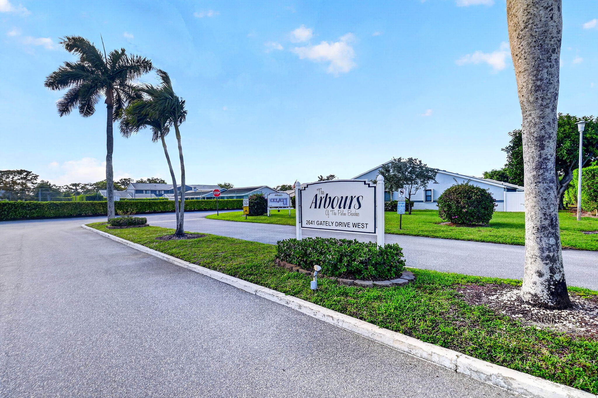 ARBOURS OF THE PALM BEACHES CONDO - Residential