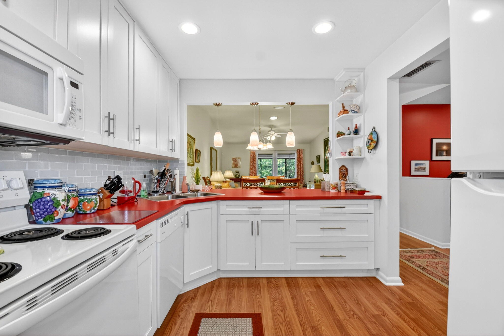 ARBOURS OF THE PALM BEACHES CONDO - Residential