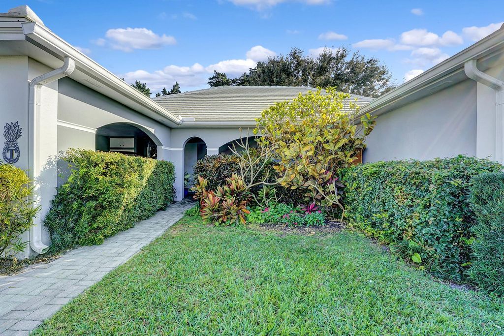 Photo of 4866 S Lake Drive, Boynton Beach, FL 33436 (MLS # R11067094)