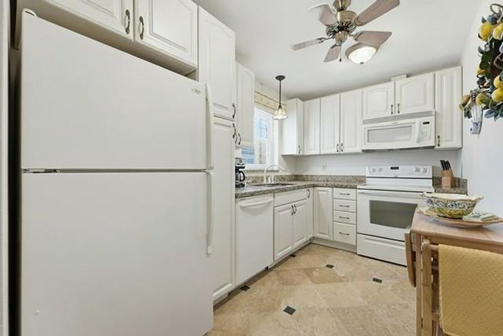 Photo of 401 Lake Frances Drive #401, West Palm Beach, FL 33411 (MLS # F10549806)