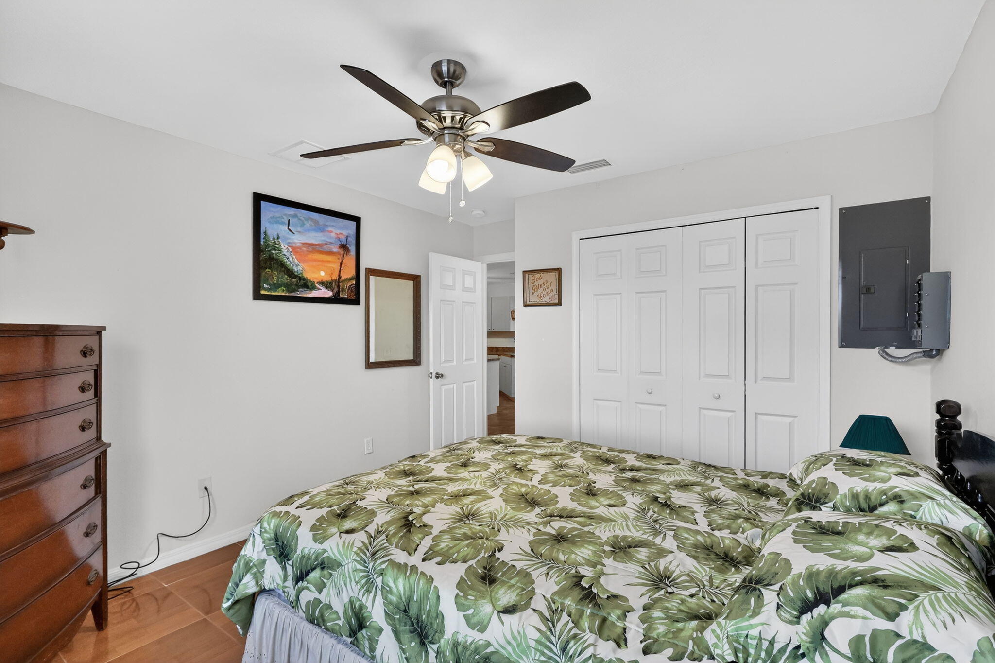 SPANISH LAKES COUNTRY CLUB VILLAGE LEASEHOLD ESTAT - Residential