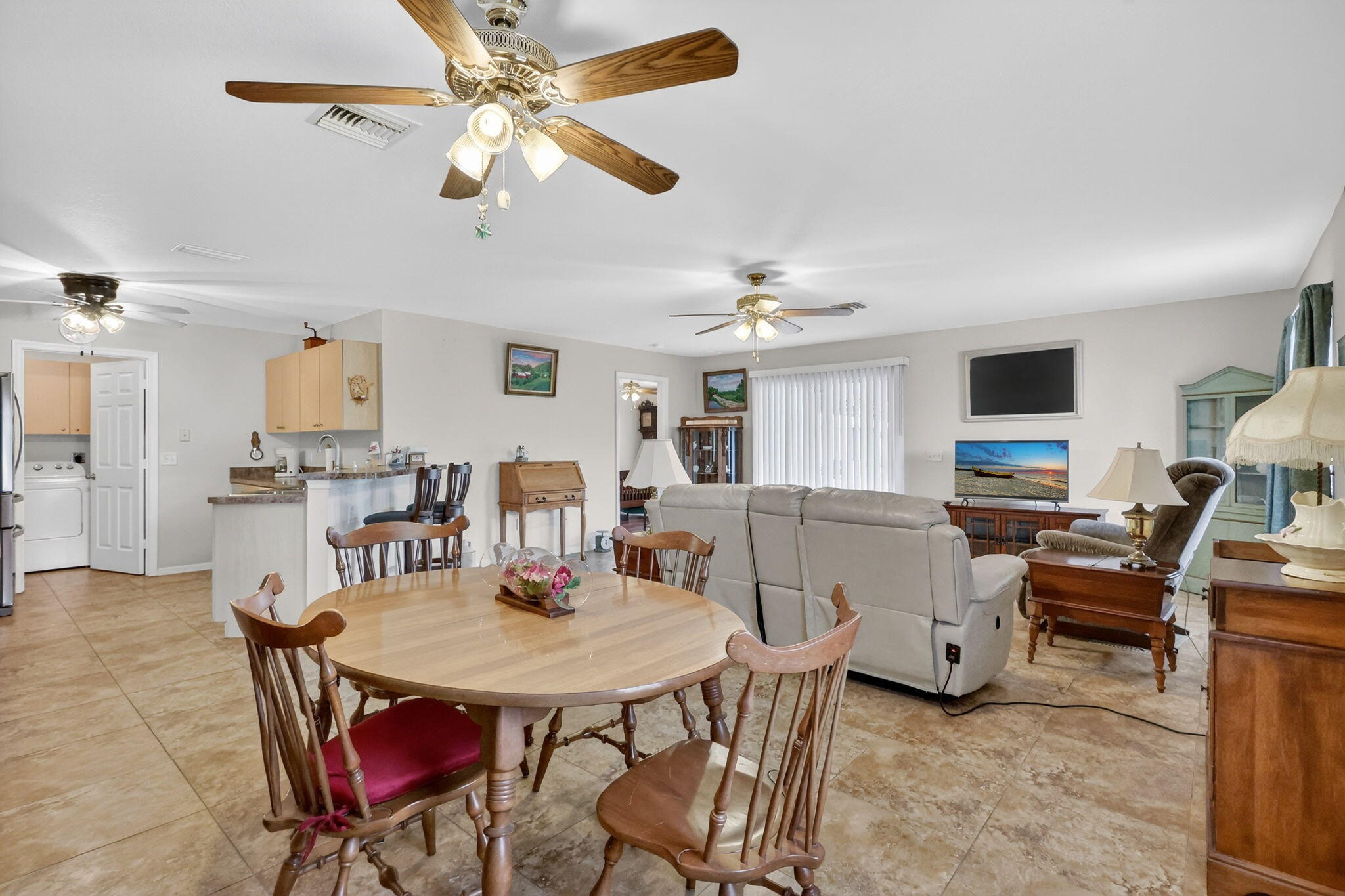 SPANISH LAKES COUNTRY CLUB VILLAGE LEASEHOLD ESTAT - Residential