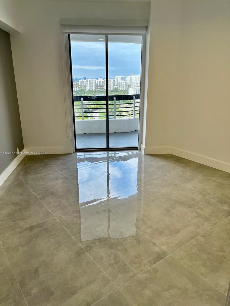 MYSTIC POINTE TOWER 500 C - Residential Lease