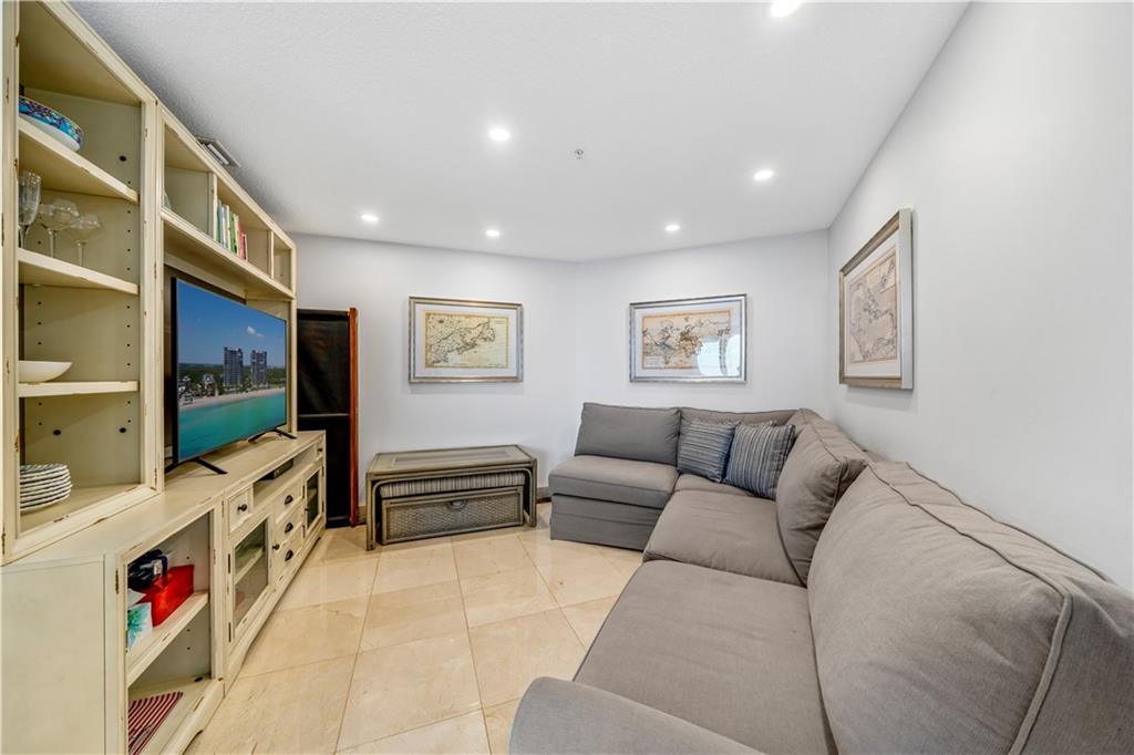 Renaissance on the Ocean - Residential