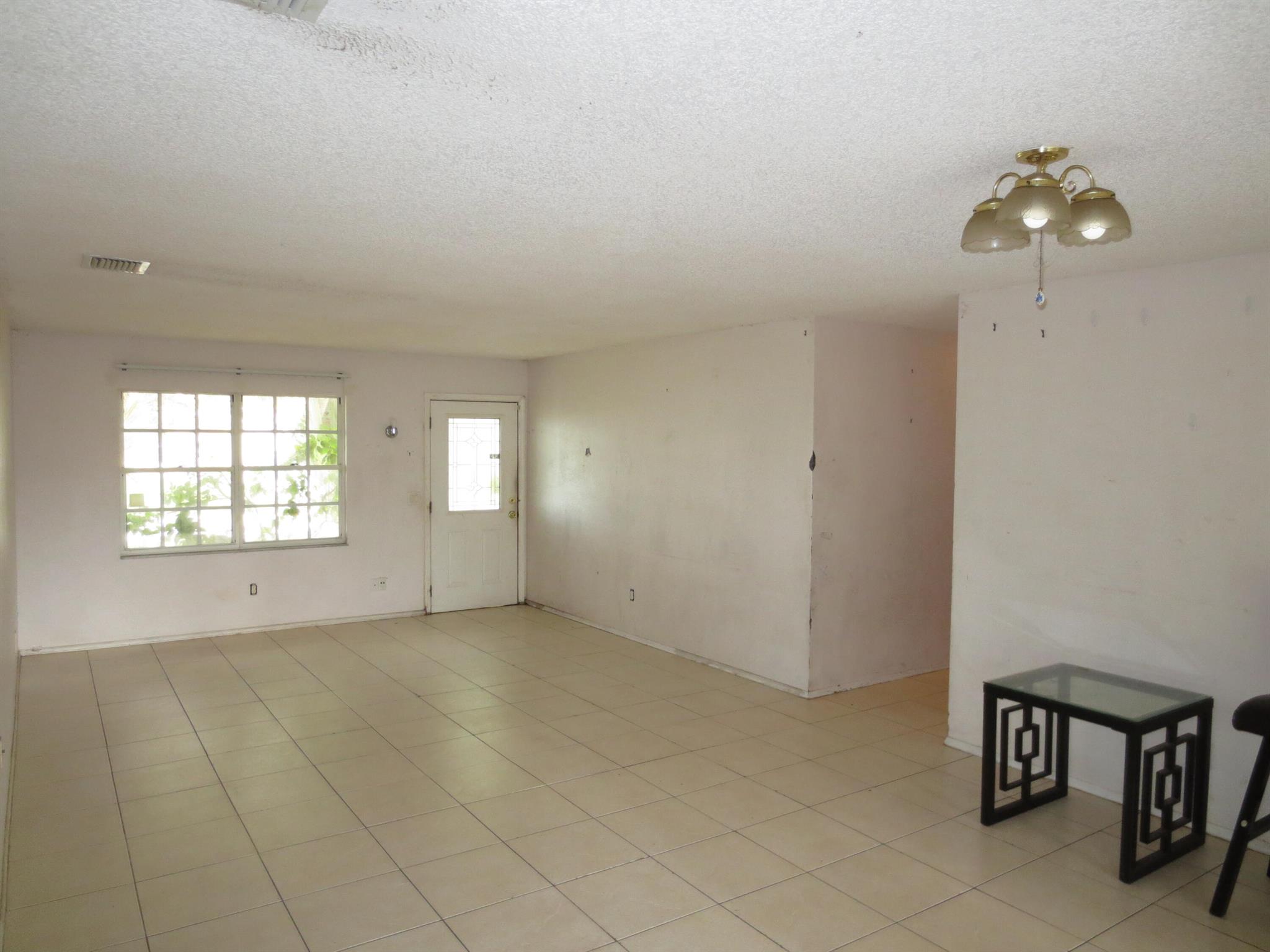 PORT ST LUCIE SECTION 40 - Residential