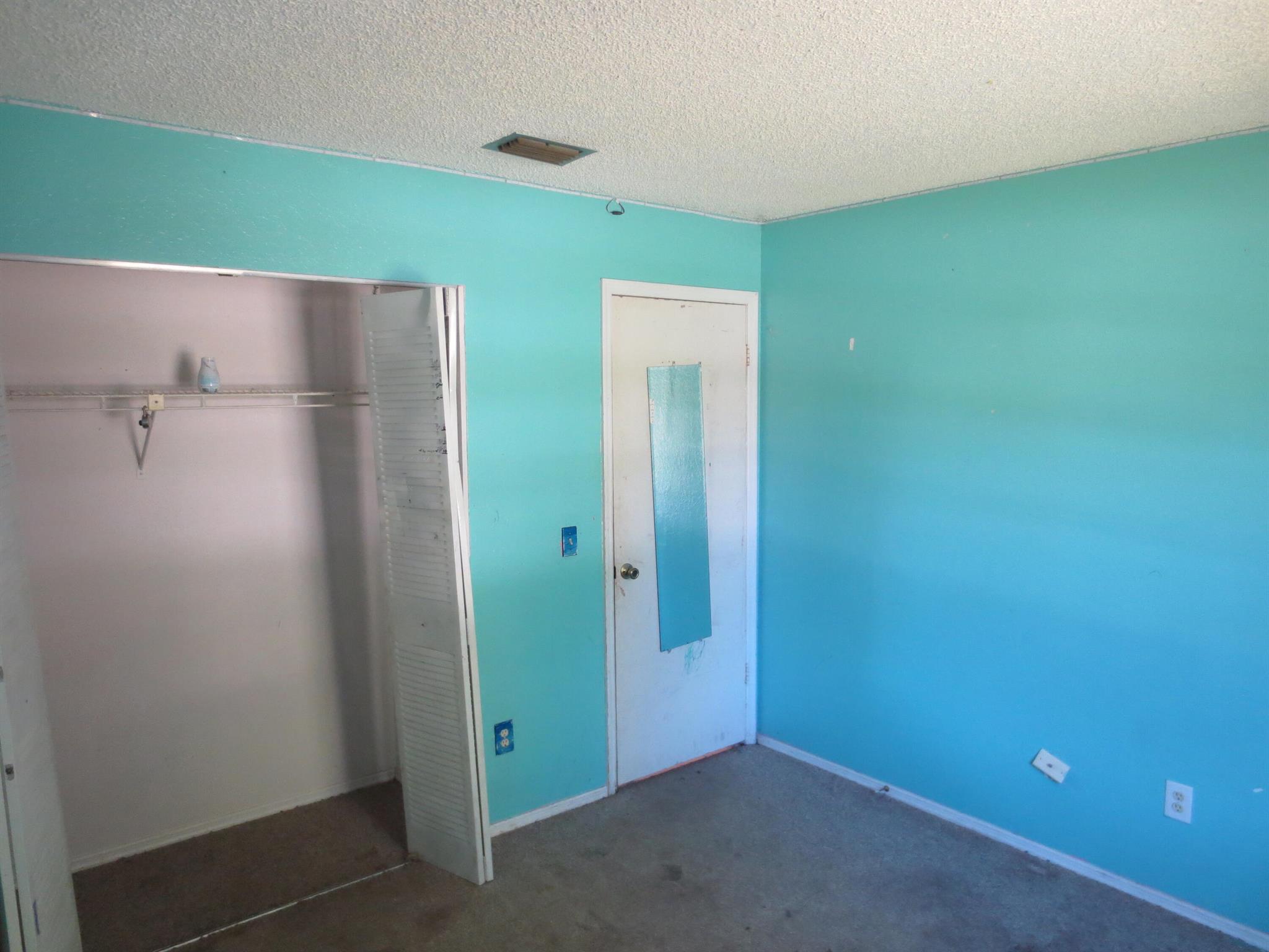 PORT ST LUCIE SECTION 40 - Residential