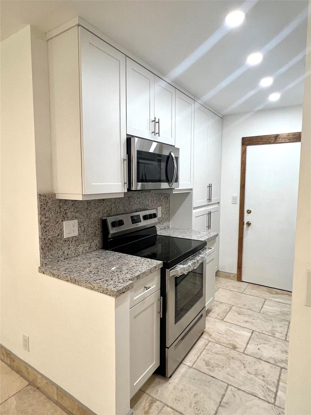 Photo of 2250 NE 66th Street #1508, Fort Lauderdale, FL 33308 (MLS # F10399375)