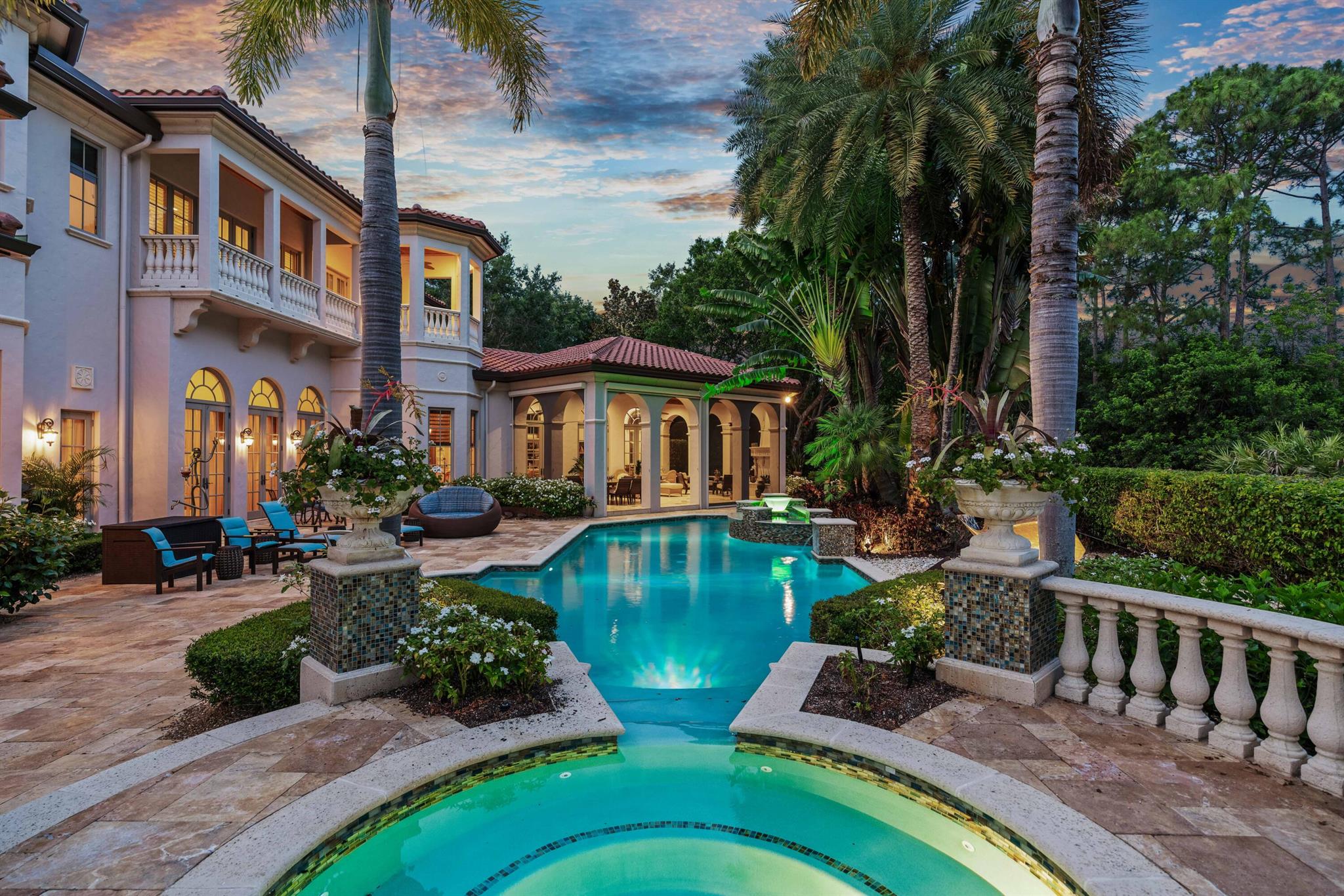 OLD PALM - Residential