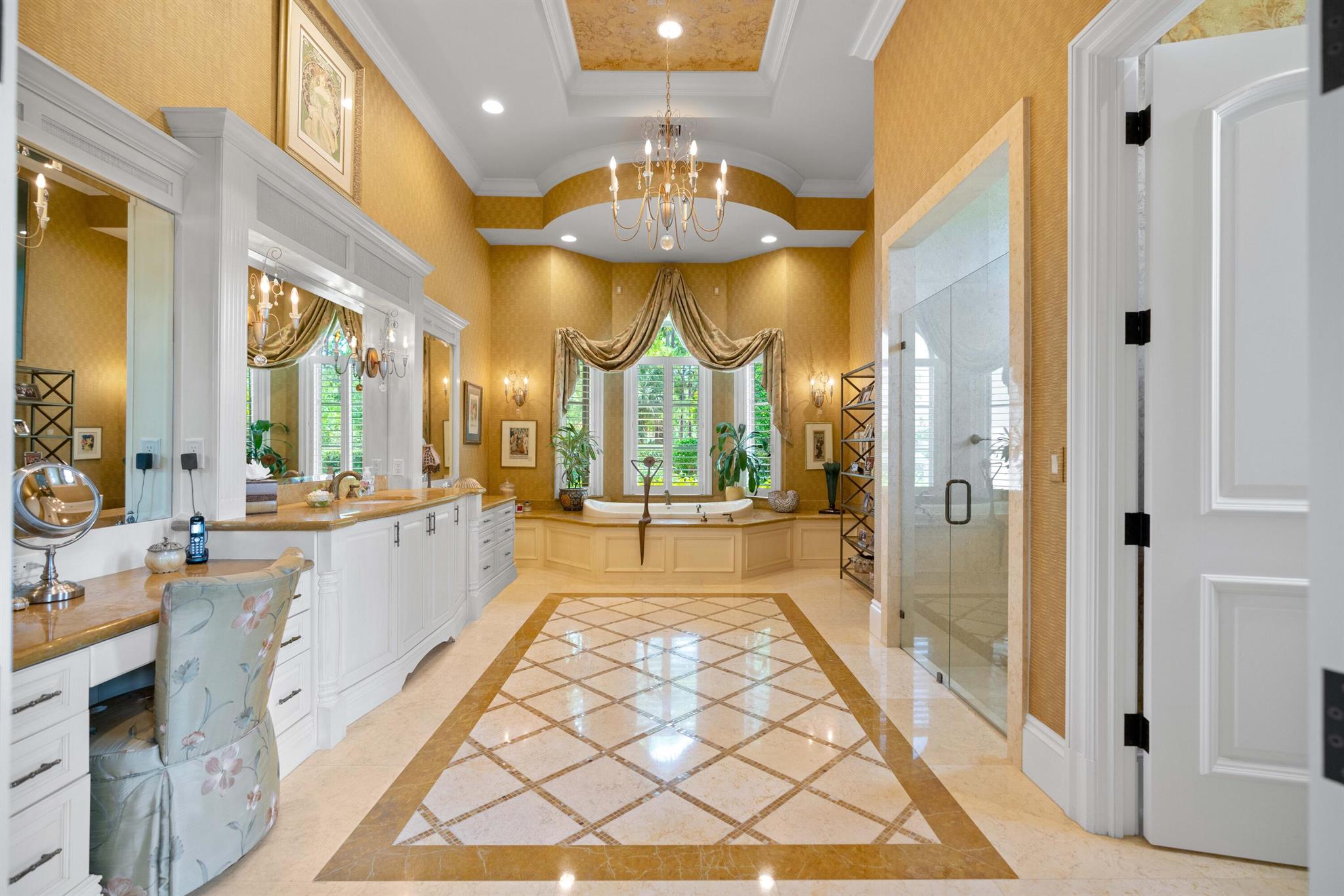 OLD PALM - Residential