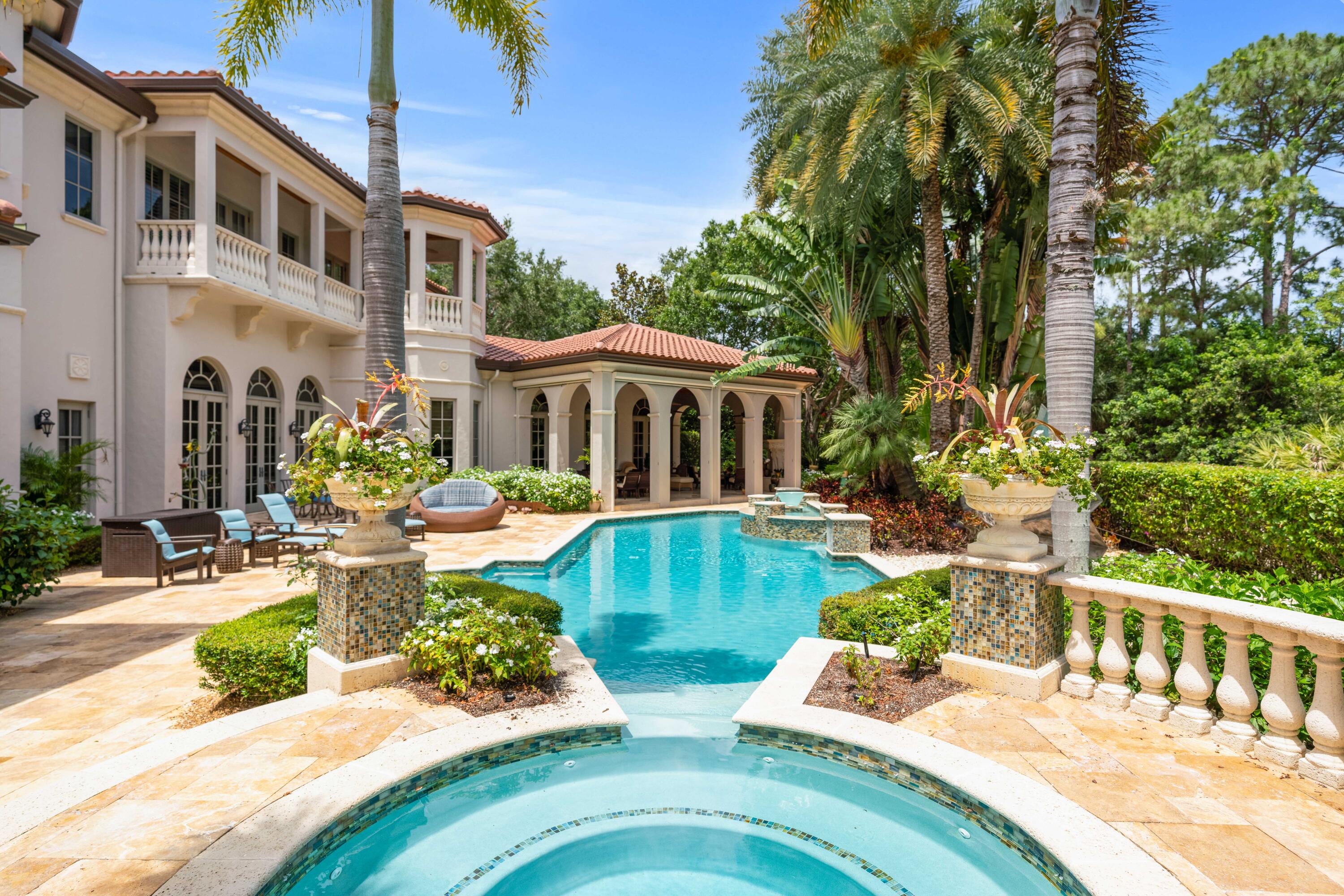 OLD PALM - Residential