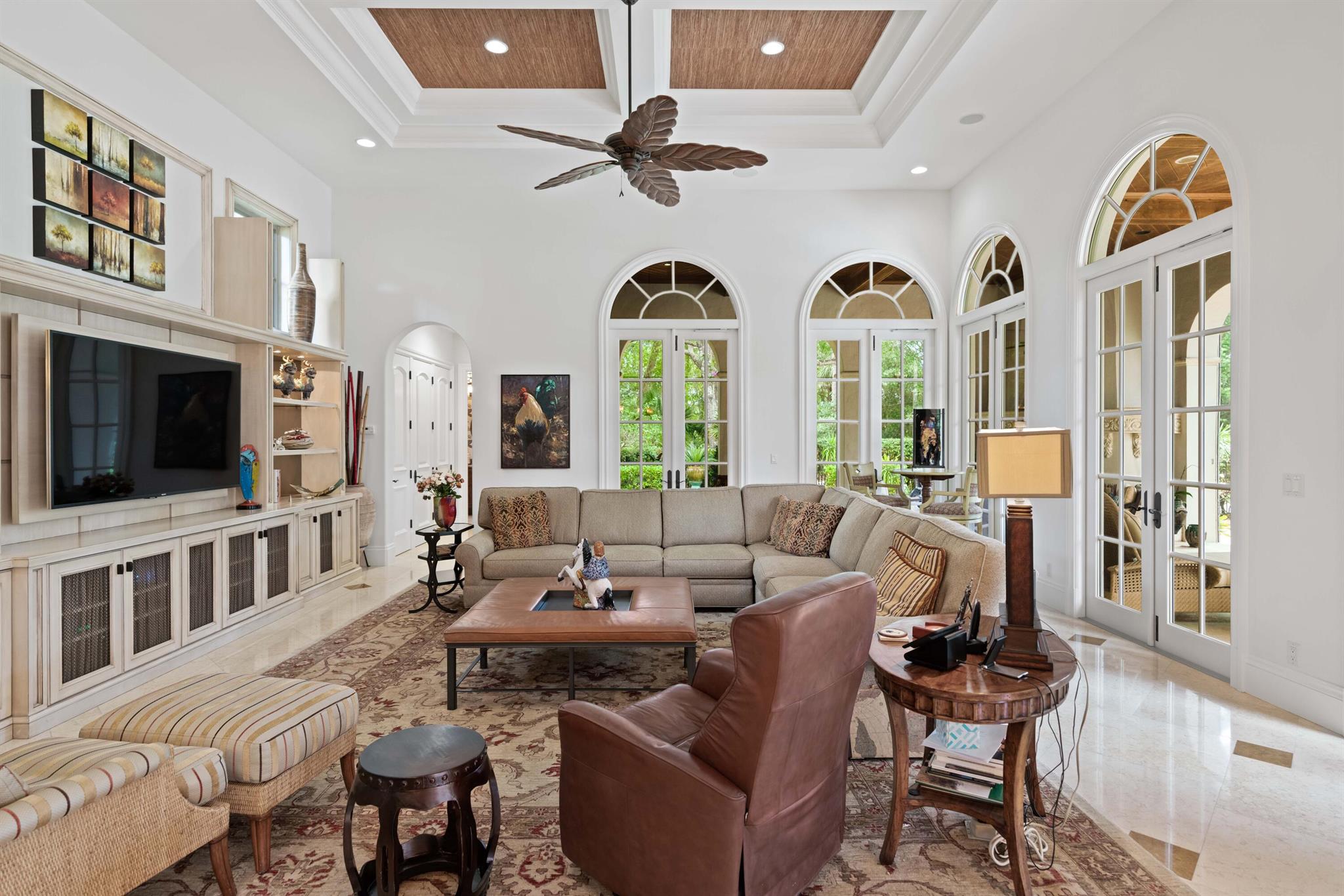 OLD PALM - Residential