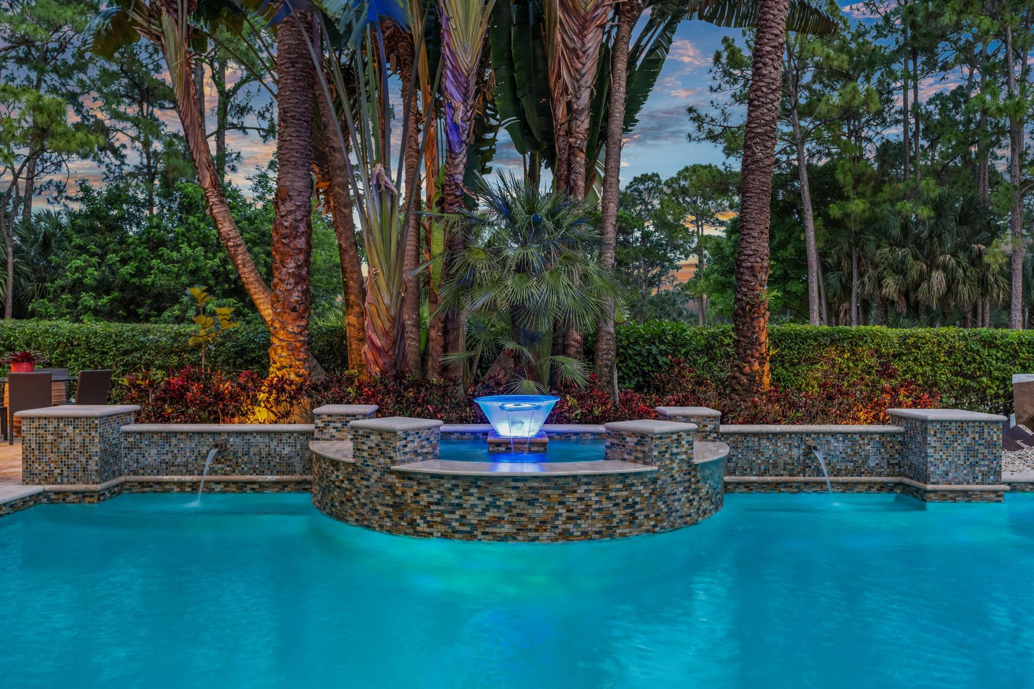 OLD PALM - Residential