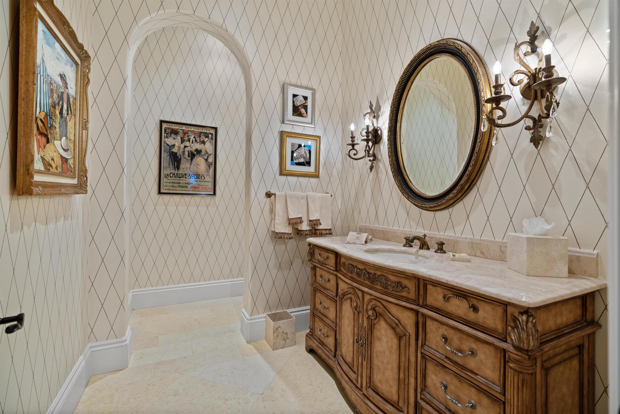 OLD PALM - Residential