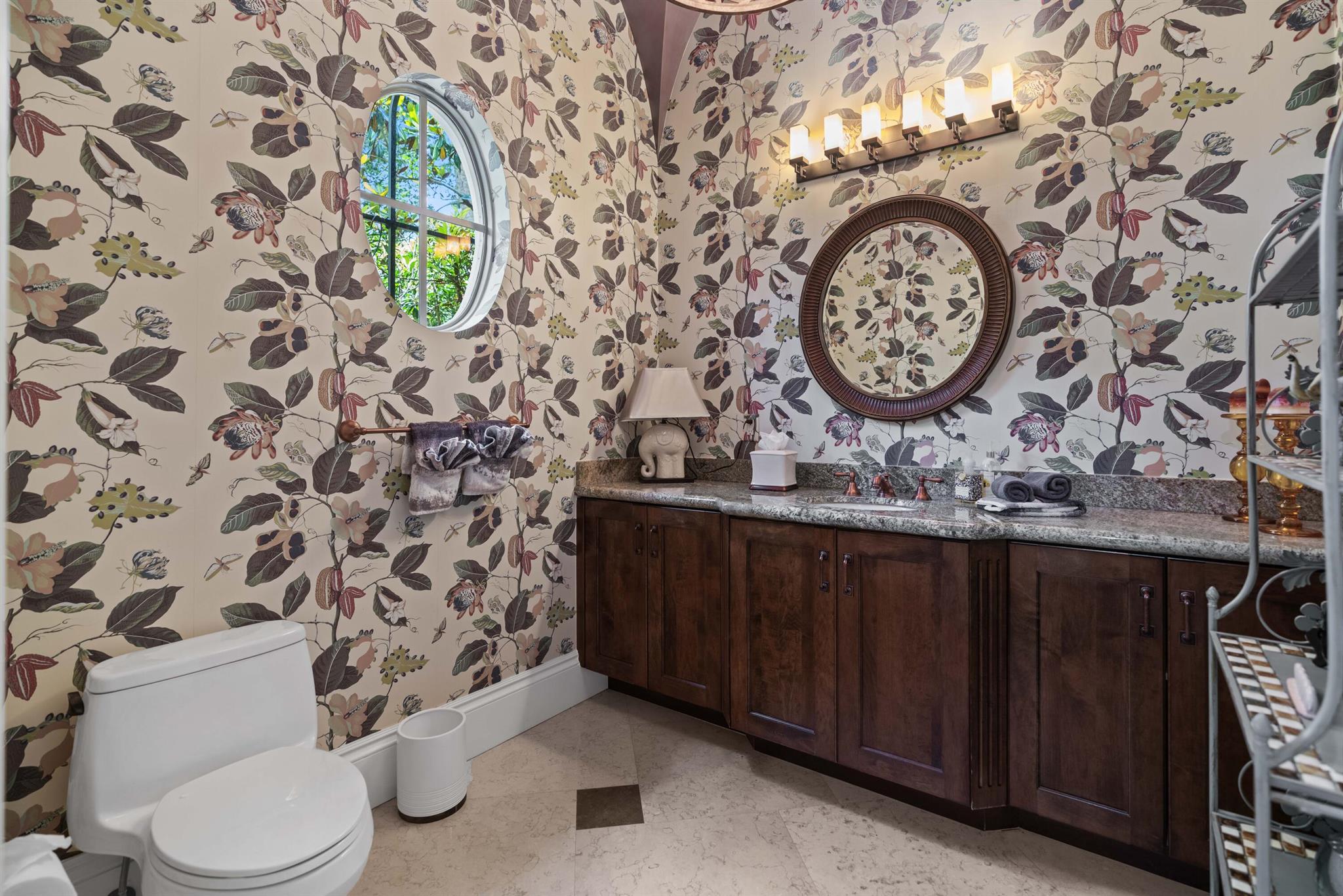 OLD PALM - Residential