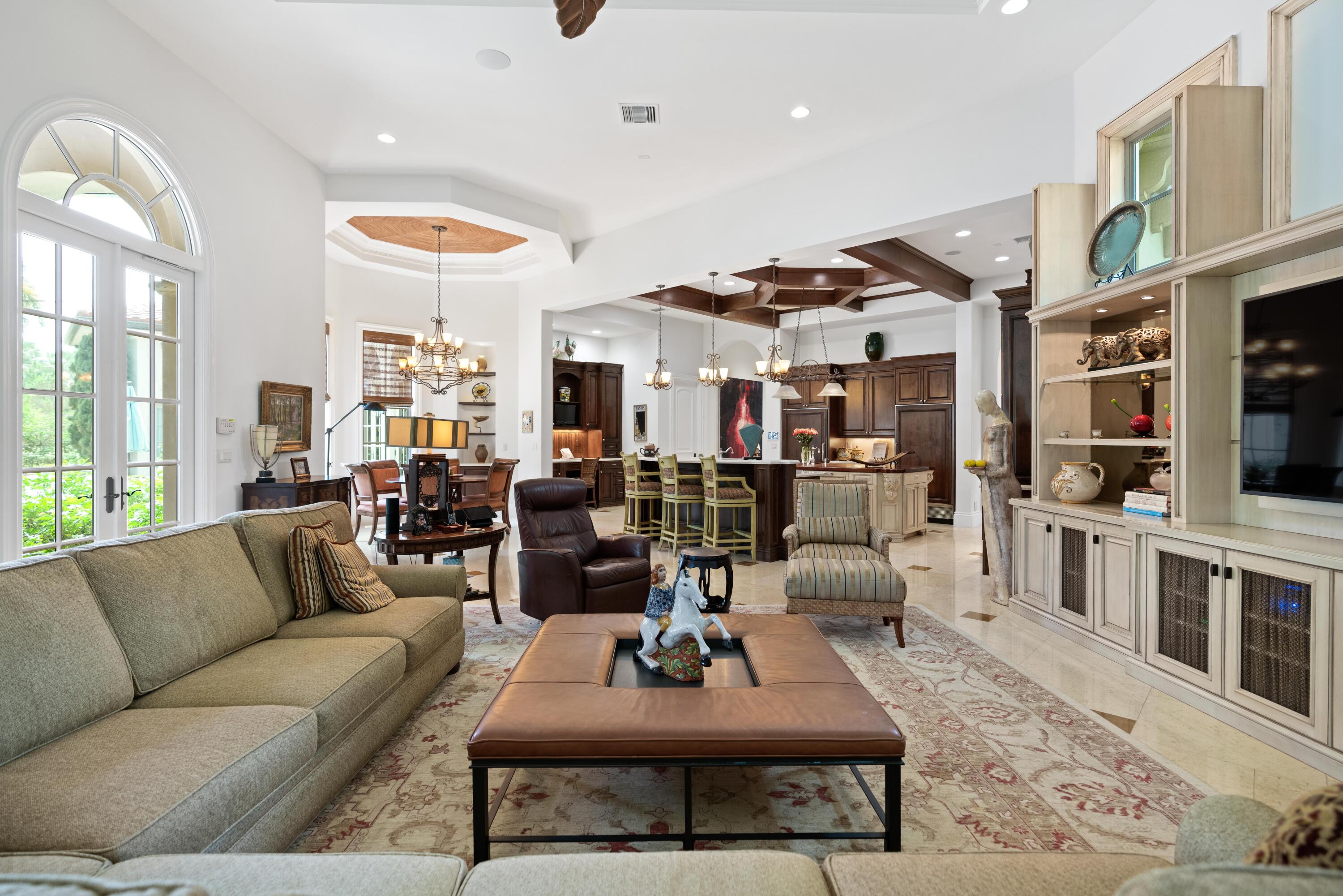 OLD PALM - Residential